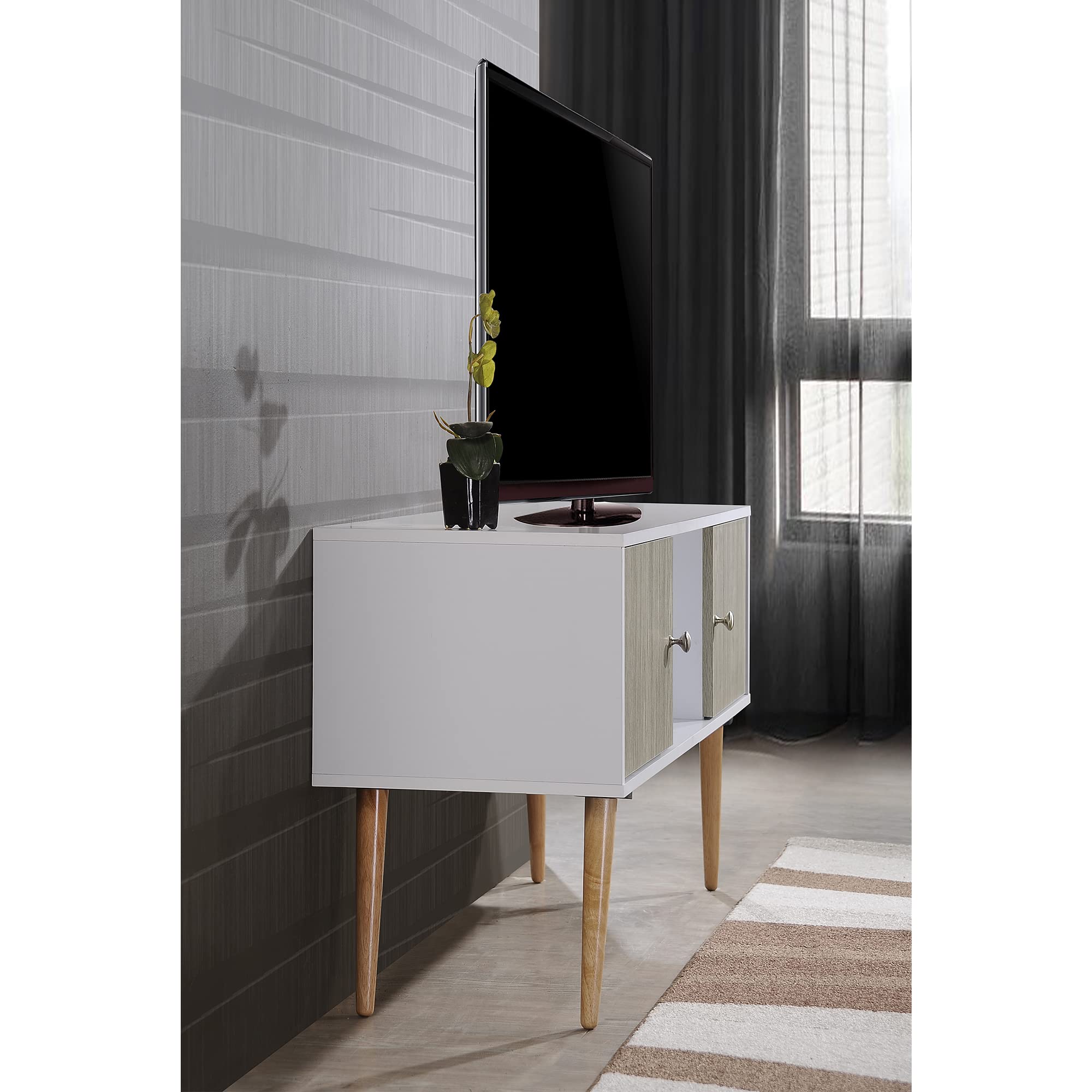 Hodedah White Retro Style TV Stand with 2 Storage Doors & Solid Wood Legs - Perfect for Living Room, Bedroom Home Entertainment Setup