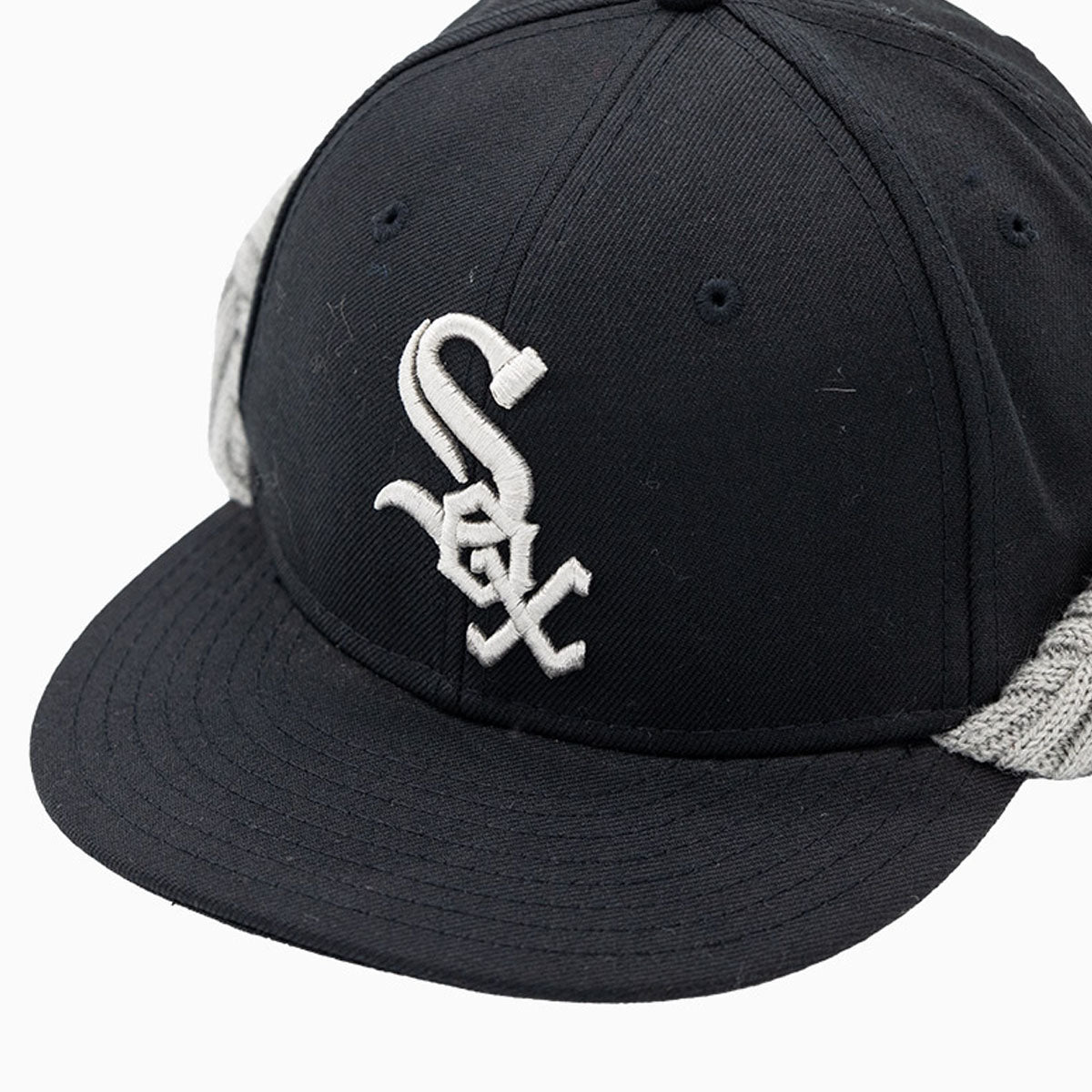 Chicago White Sox MLB 59FIFTY Fitted Hat for Men - Official Licensed Baseball Cap for Dogs & Pet Lovers - Perfect for Game Day, Sports Events & Casual Wear