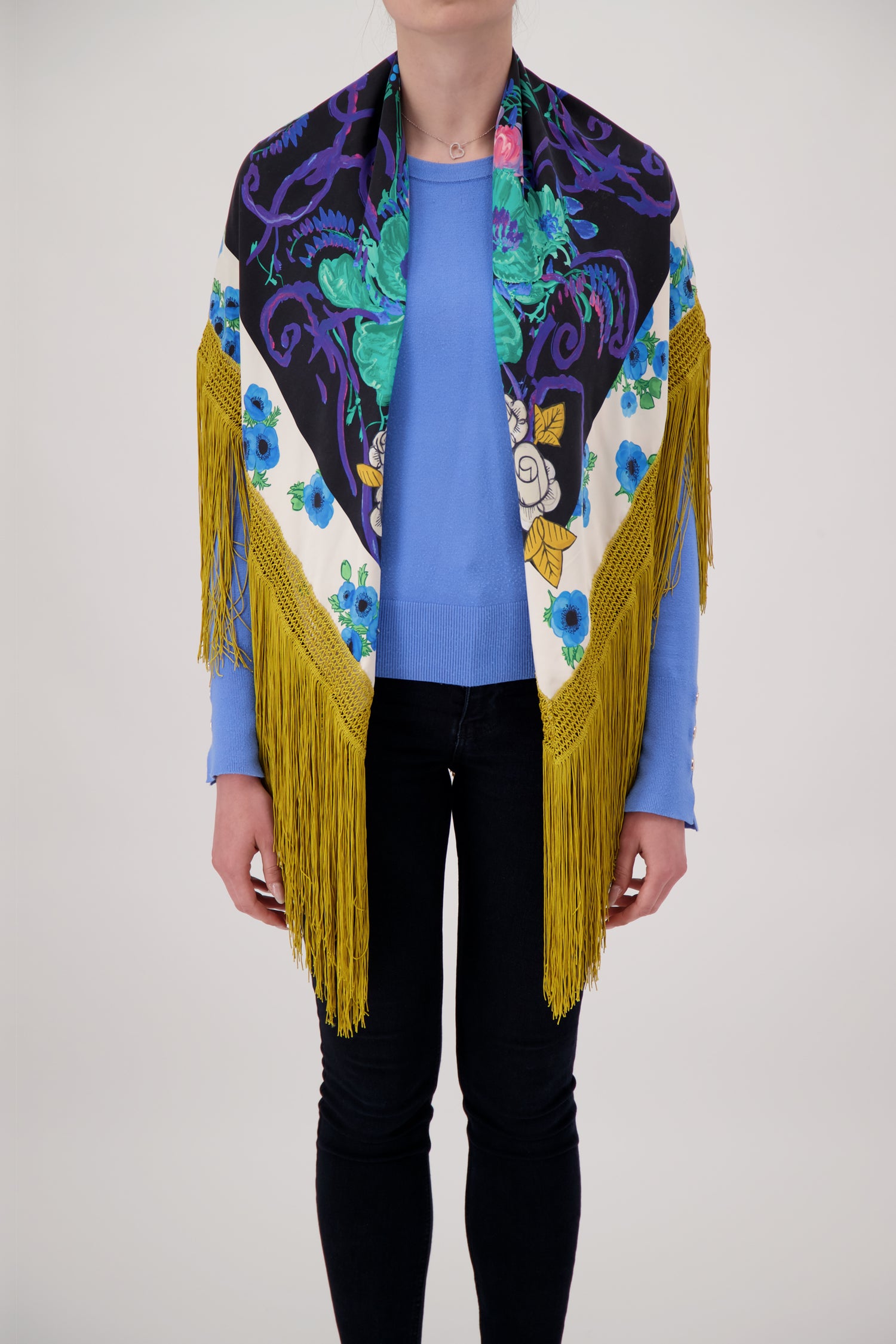 Mantero Multicolor Everywhere Scarf - Lightweight Fashion Accessory for Women | Perfect for Travel, Office & Casual Outfits