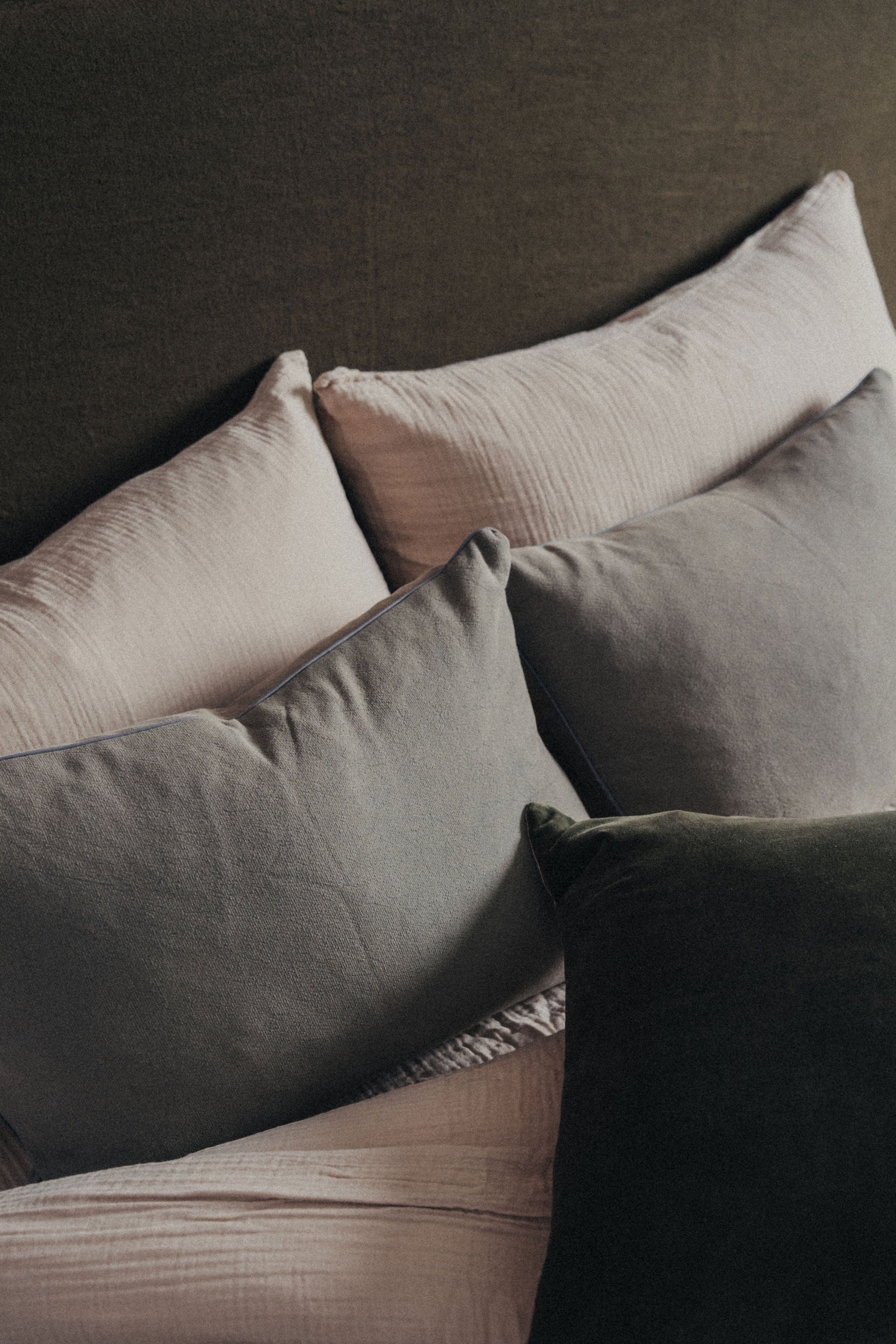 Vintage Wash Cushion Cover with Piping - Olive Green Sofa Pillow Case for Living Room, Bedroom, and Outdoor Furniture Decor