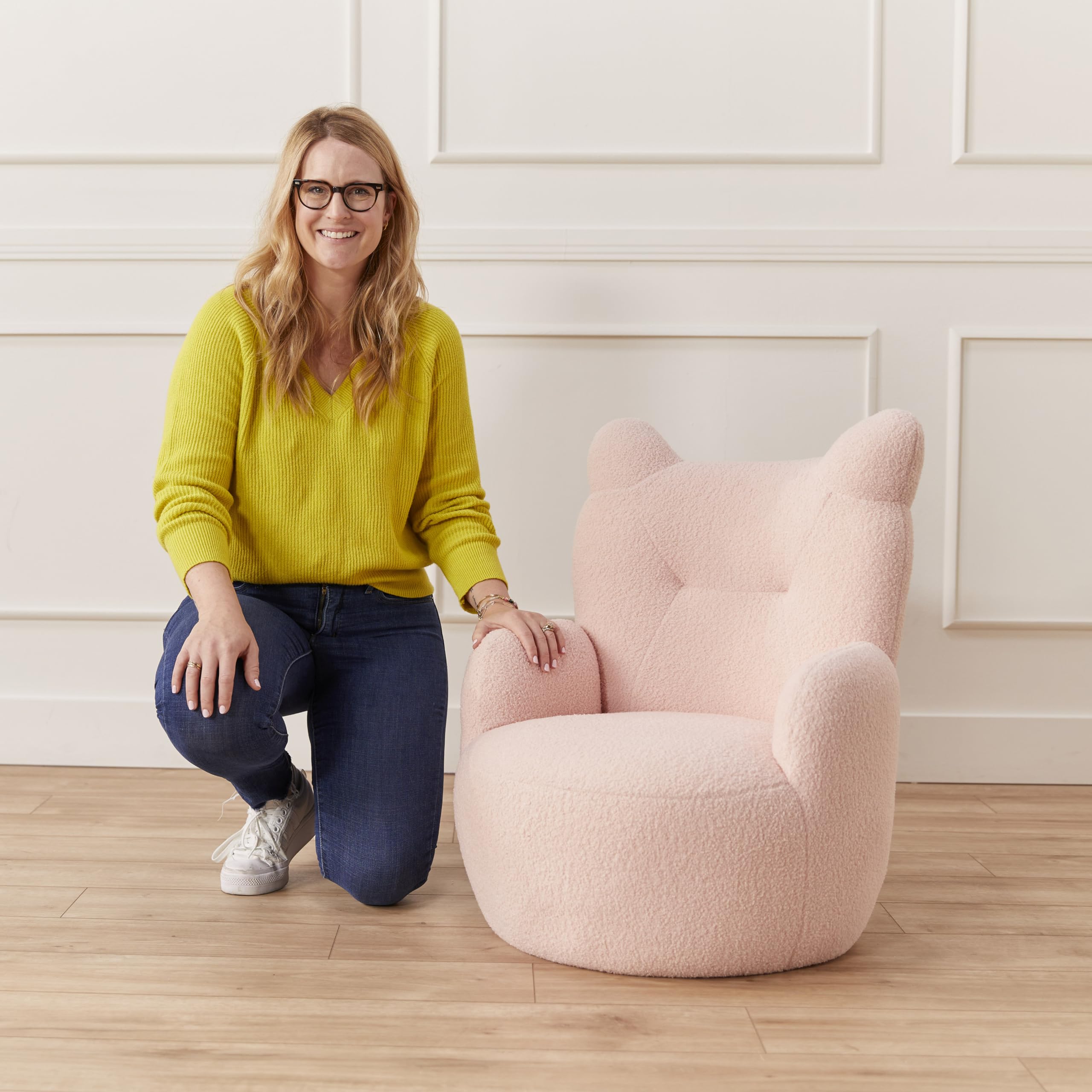 ECR4Kids Soft and Cozy Teddy Bear Chair for Kids - Pink Plush Children's Furniture for Playroom, Bedroom, or Reading Nook - Perfect Toddler Seat for Relaxing and Playtime