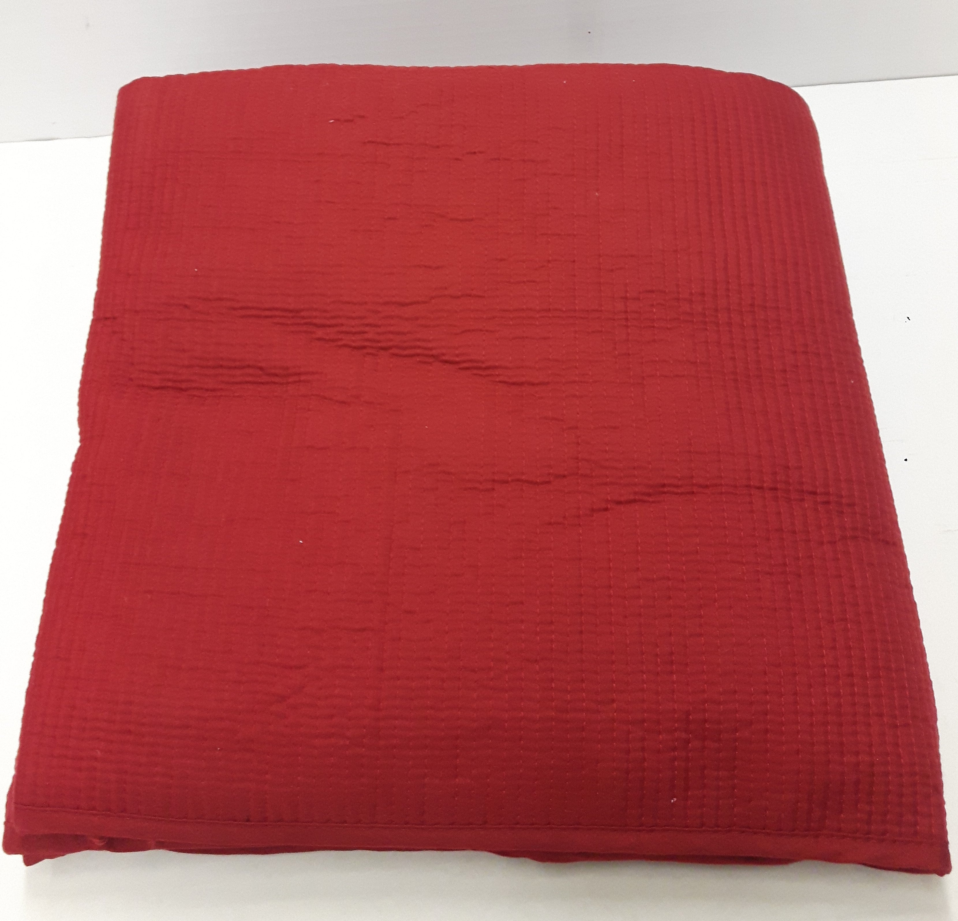 Red Twin Bed Skirt - Bungalow Style Ruffled Bed Skirting for Standard Mattress (2 Pack) - Perfect for Guest Rooms, Dorms & Kids' Bedrooms