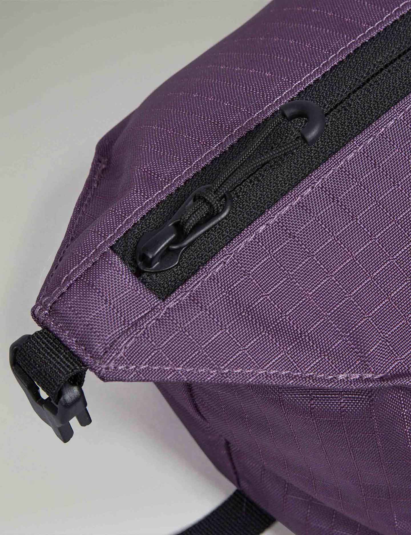 Wanderwise Packing Cube Set - Medium Size Aura Collection | Travel Organizer for Suitcases & Backpacks | Perfect for Business Trips, Vacations & Weekend Getaways