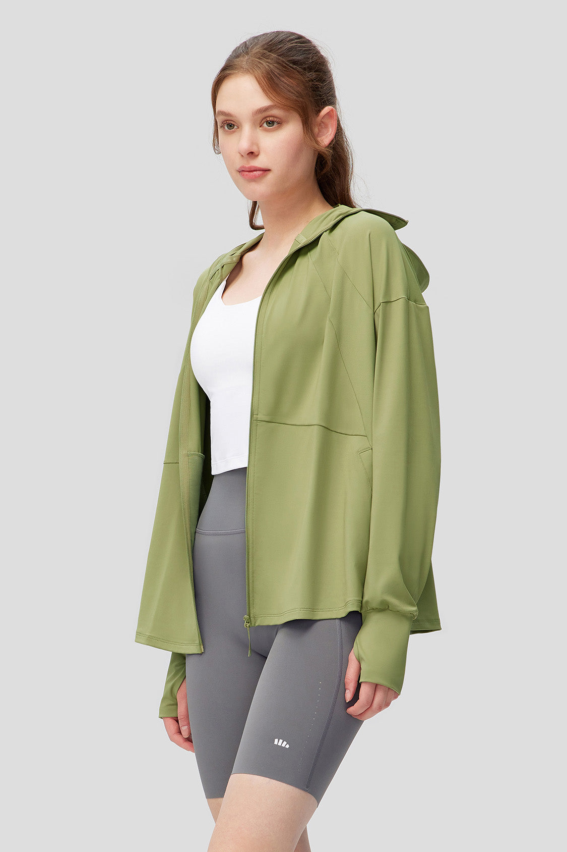 Icewave UPF50+ Women's Sun Protection Jacket - Lightweight UV Blocking Windbreaker for Hiking, Beach & Outdoor Activities