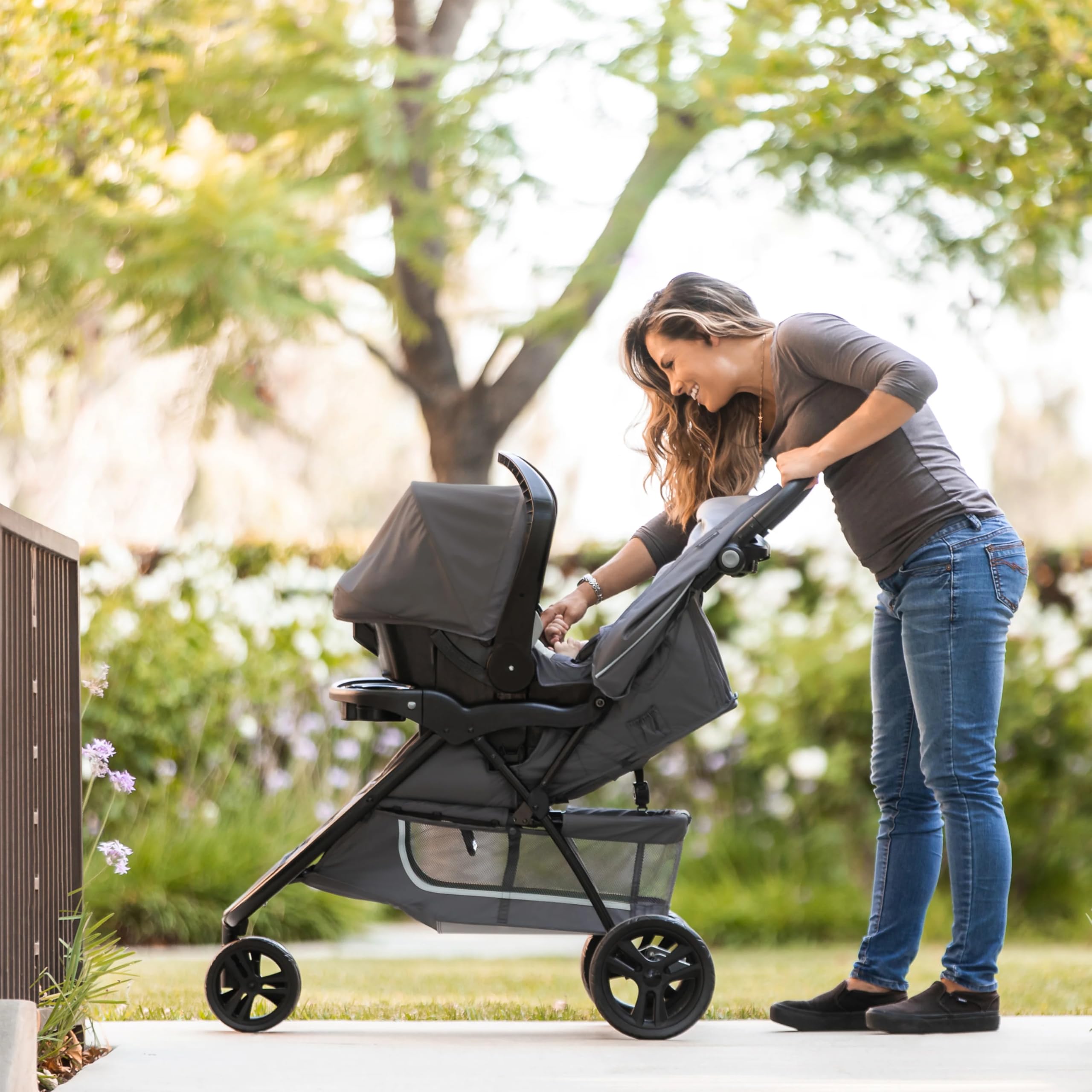 Baby Trend EZ Ride Travel System with EZ-Lift™ Infant Car Seat - Lightweight Stroller & Safe Car Seat Combo for Newborns to Toddlers | Perfect for Shopping, Travel & Daily Walks (Dash Grey)