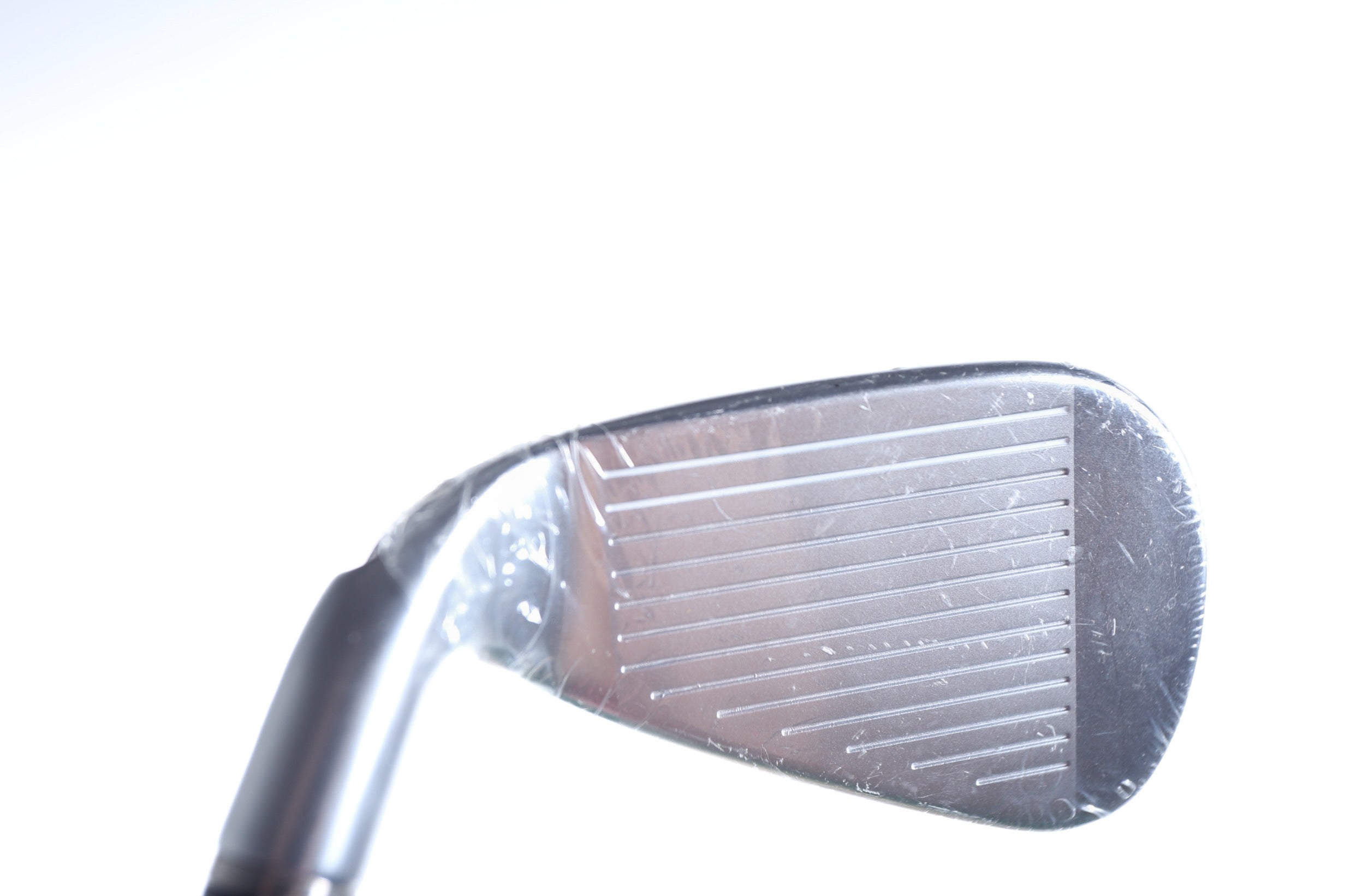 Used Callaway Big Bertha B21 7 Iron Right Handed Stiff Flex Golf Club - Perfect for Mid-Handicap Players & Driving Range Practice