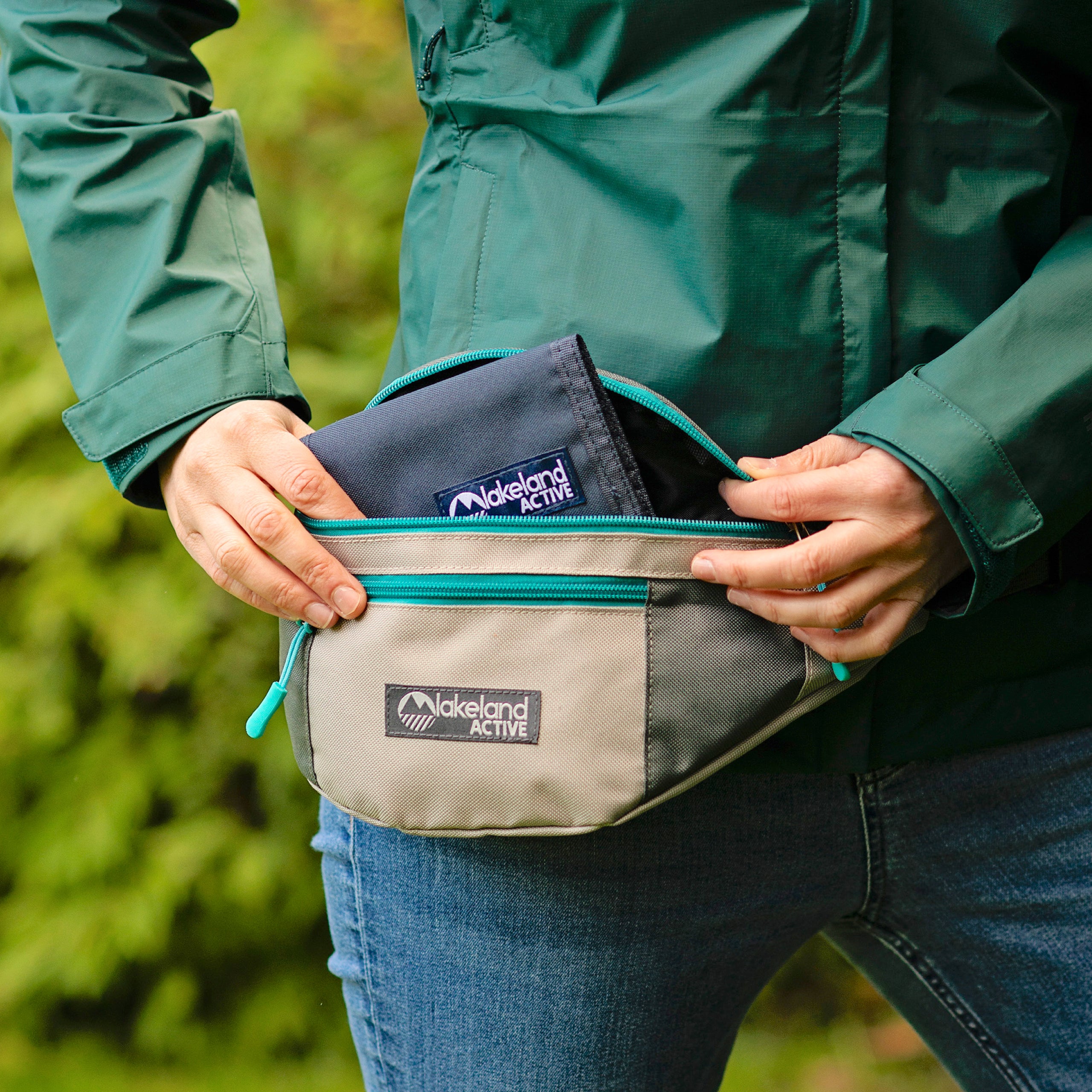Mossband Lightweight 1.5L Bum Bag Waist Pack - Perfect for Travel, Hiking, Running & Outdoor Activities