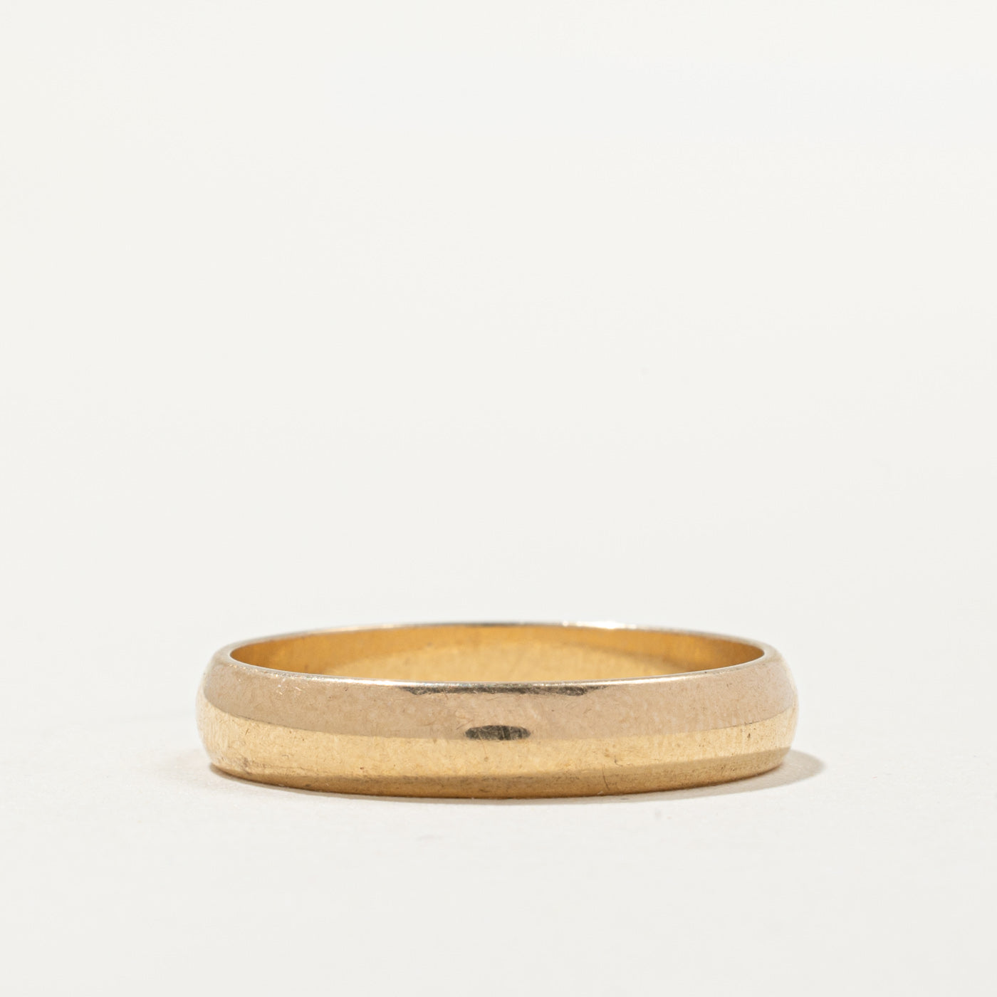 10K Yellow Gold Wedding Band Ring for Men & Women - 4.00mm Wide Size 9 - Perfect for Anniversaries, Engagements & Everyday Wear