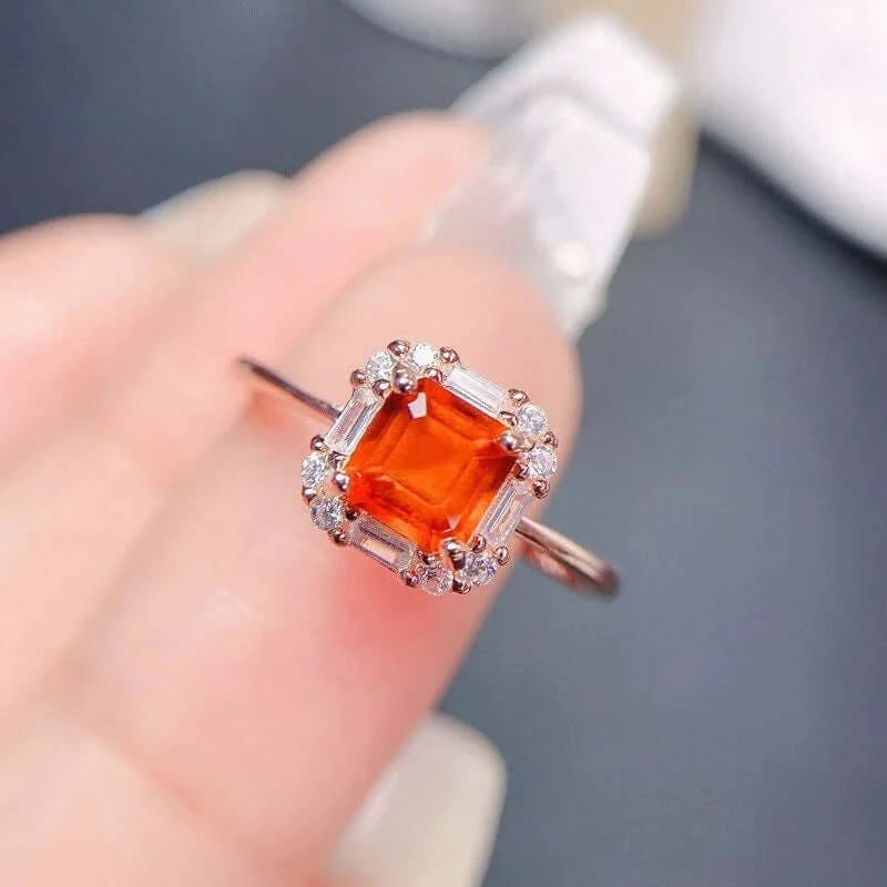 18K Gold Spessartite Garnet January Birthstone Ring for Women - Elegant Jewelry Gift for Birthday, Anniversary & Special Occasions | FME R359