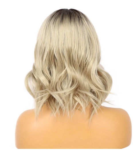 Wavy Synthetic Rooted Ombre Blonde Wig - Long Curly Heat Resistant Hairpiece for Cosplay, Halloween & Daily Wear
