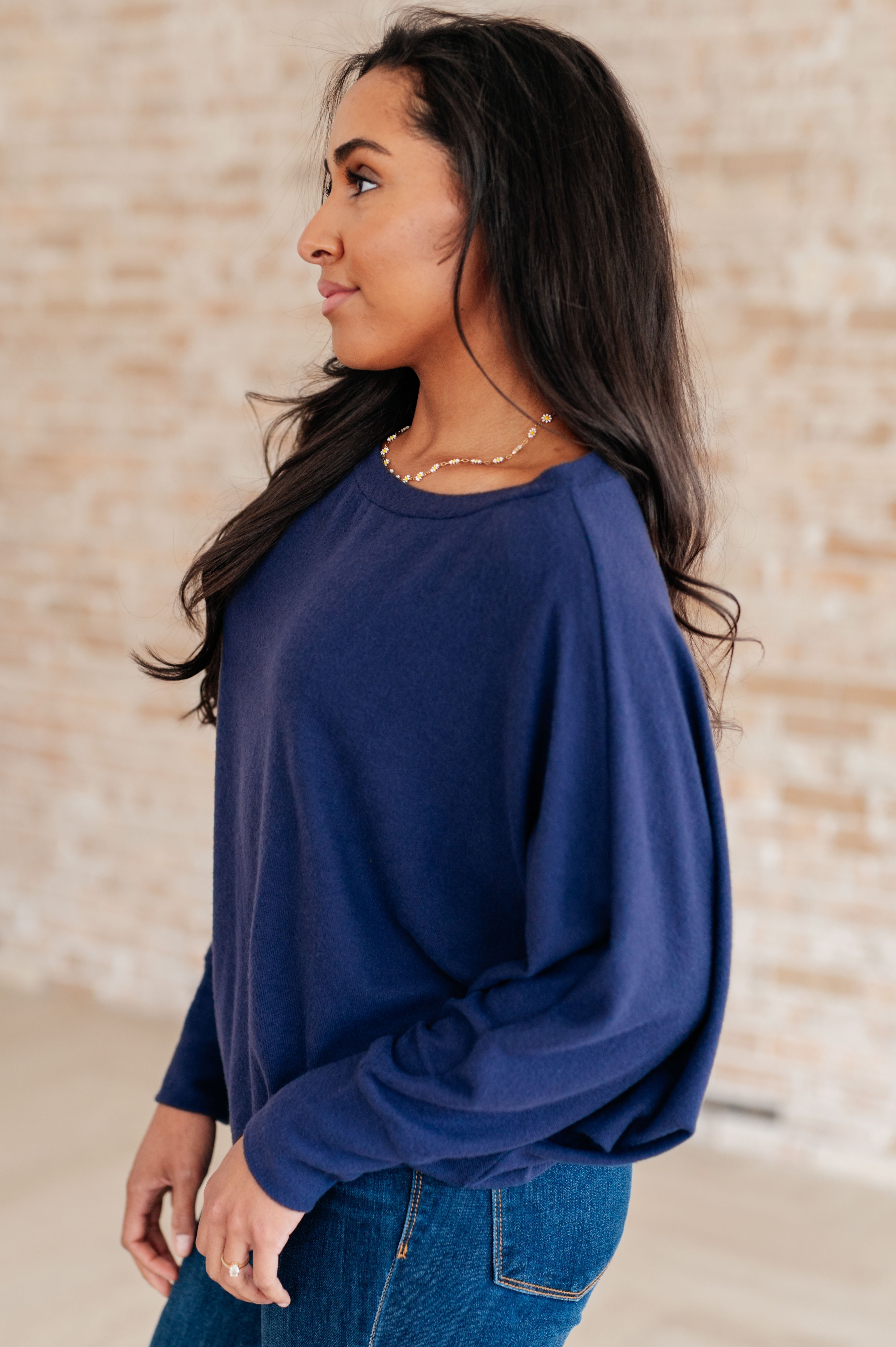 Stylish Batwing Sleeve Top for Women - Comfortable & Trendy Loose Fit Blouse for Casual Outings, Work, and Weekend Wear