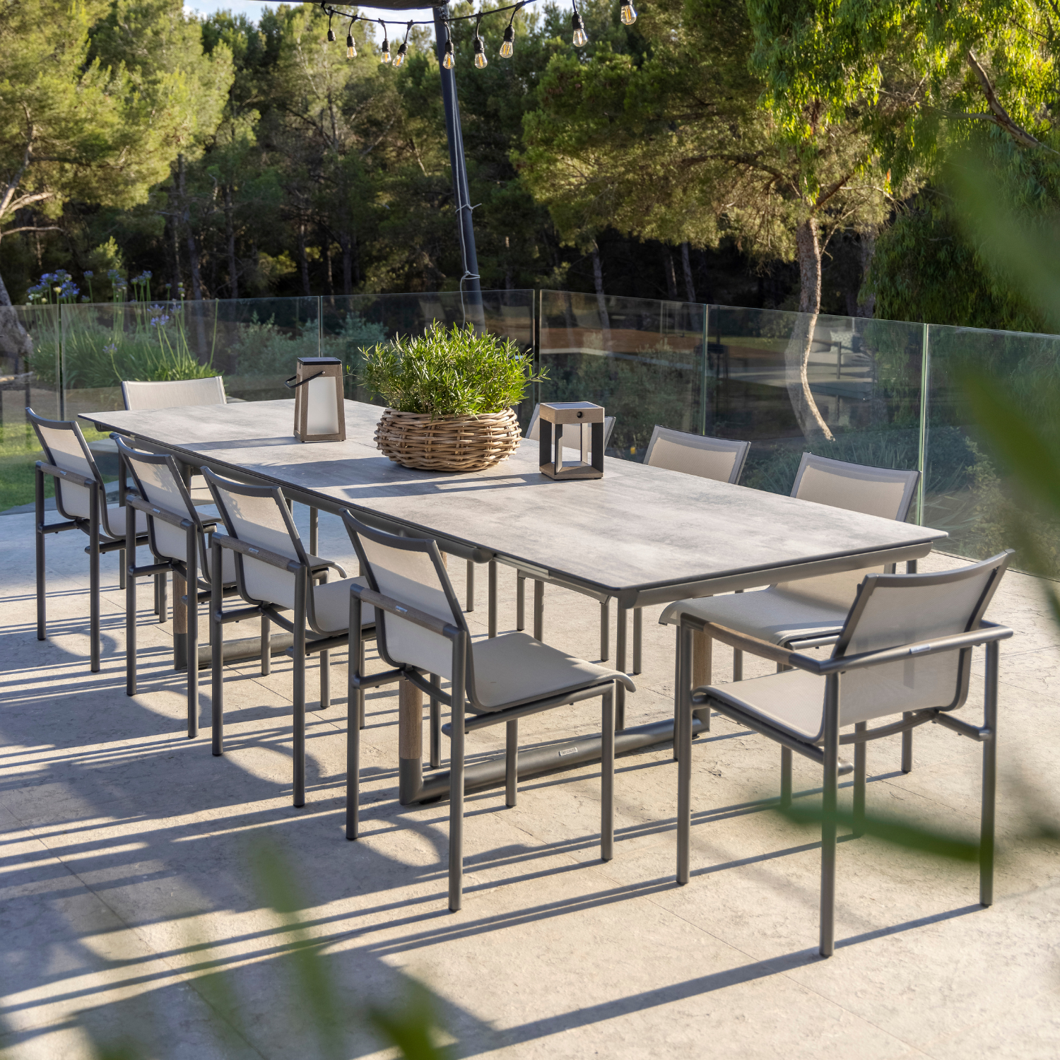 Oxford 12-Seater Extendable Dining Table with Concrete Top - Perfect for Large Family Gatherings & Modern Dining Rooms