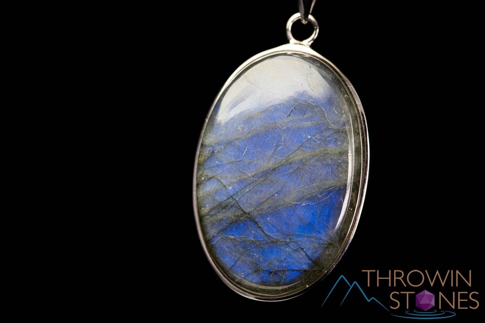 LABRADORITE Crystal Pendant in Sterling Silver - Handmade Oval Healing Stone Jewelry for Spiritual Protection & Energy Balancing | Perfect for Meditation, Yoga & Chakra Healing (J1441)