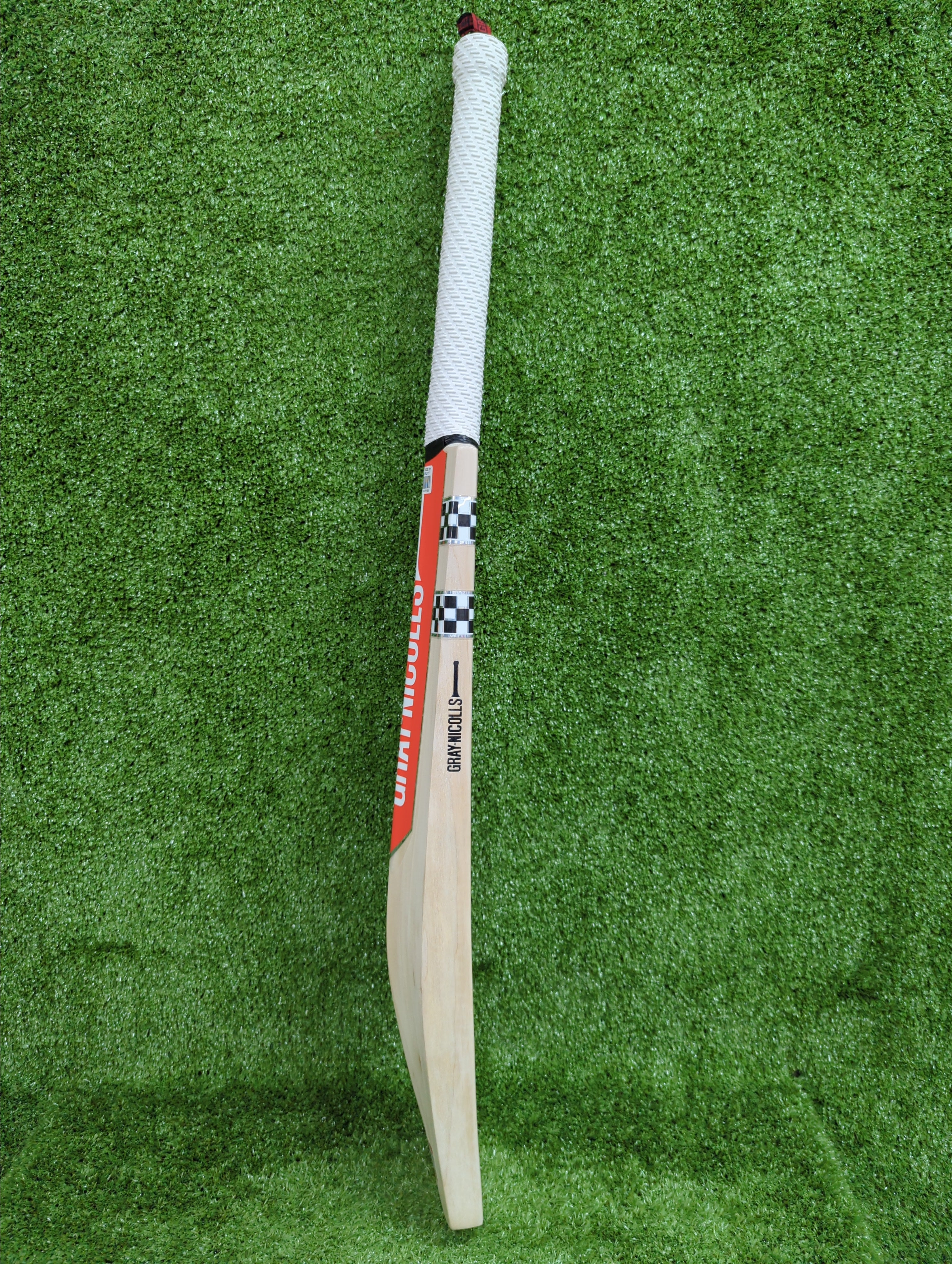 Premium Gray Nicolls Classic Select Range Adult English Willow Cricket Bat – High Performance for Professional & Amateur Players – Perfect for Matches, Training & Practice Sessions
