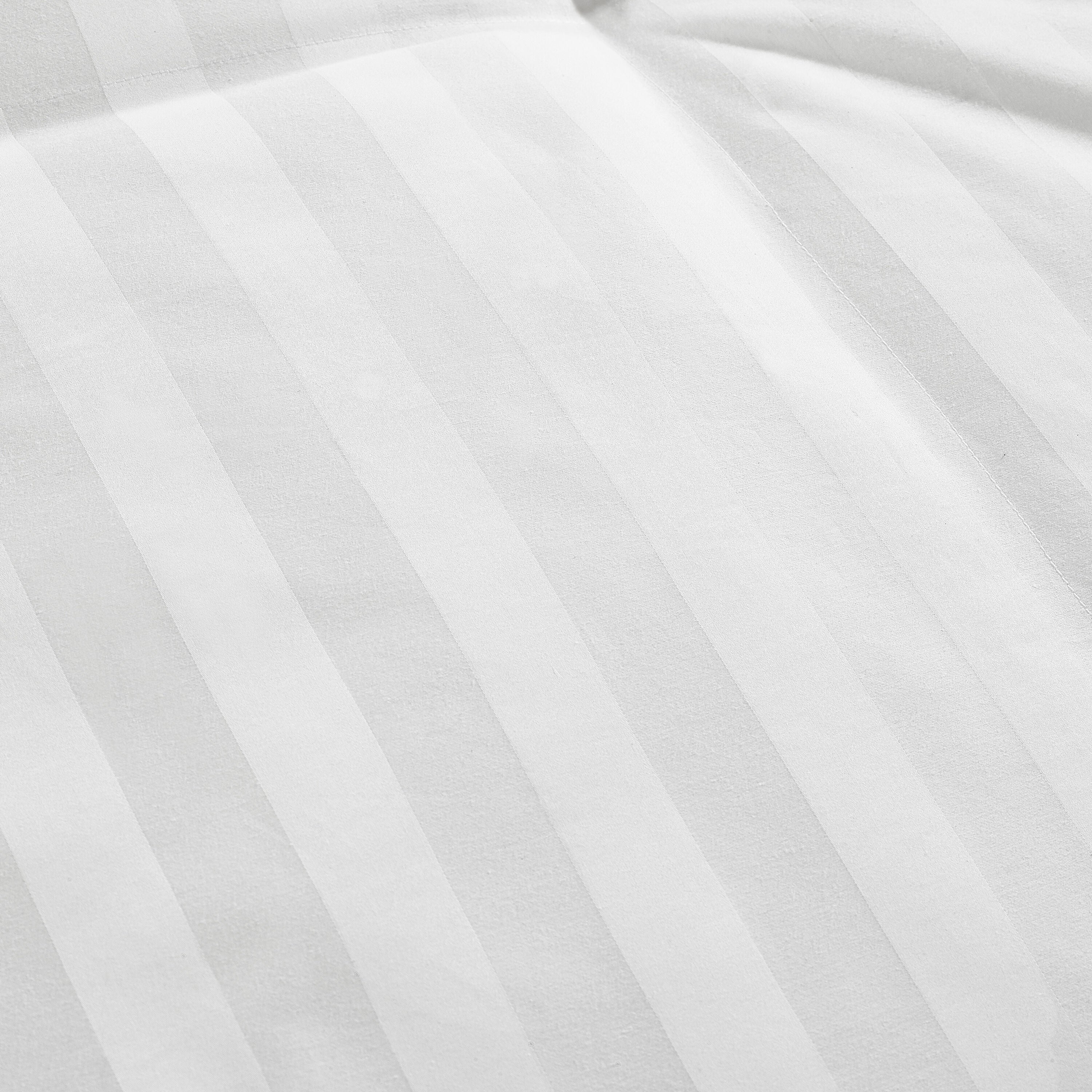 Premium White Duck Down Comforter - 600 Fill Power All-Season Luxury Bedding for Warmth & Comfort | Perfect for Master Bedroom, Guest Room & Cozy Winter Nights