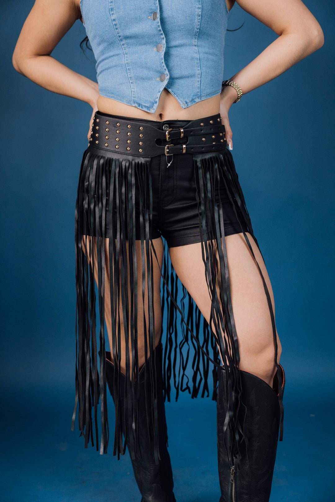Stylish Long Fringe Faux Leather Belt for Women - Western Boho Fashion Accessory - Perfect for Concerts, Parties & Casual Outfits