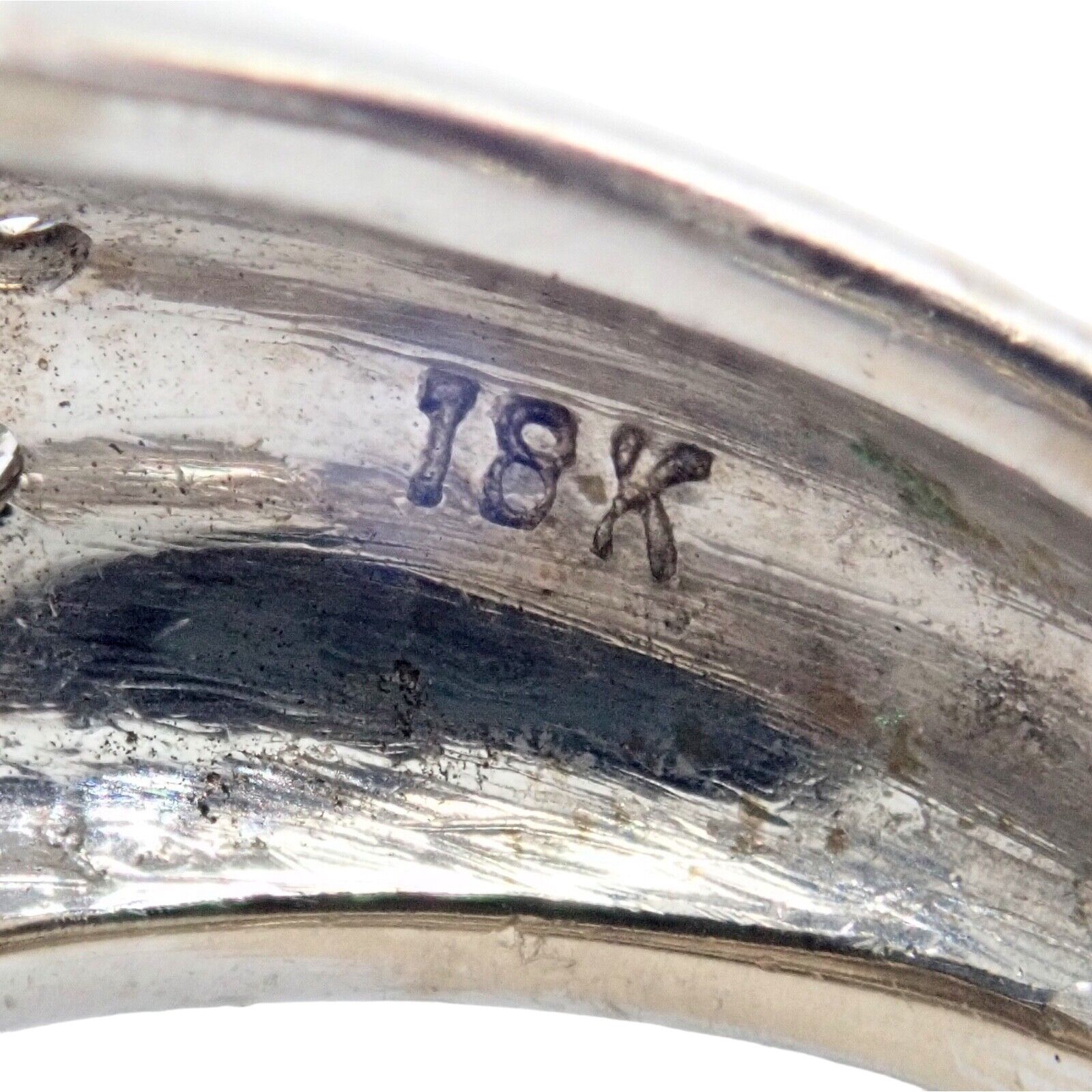 Vintage 18k White Gold Diamond & 12.5mm Pearl Cocktail Ring for Women - Elegant Bridal, Anniversary, or Evening Party Jewelry Gift