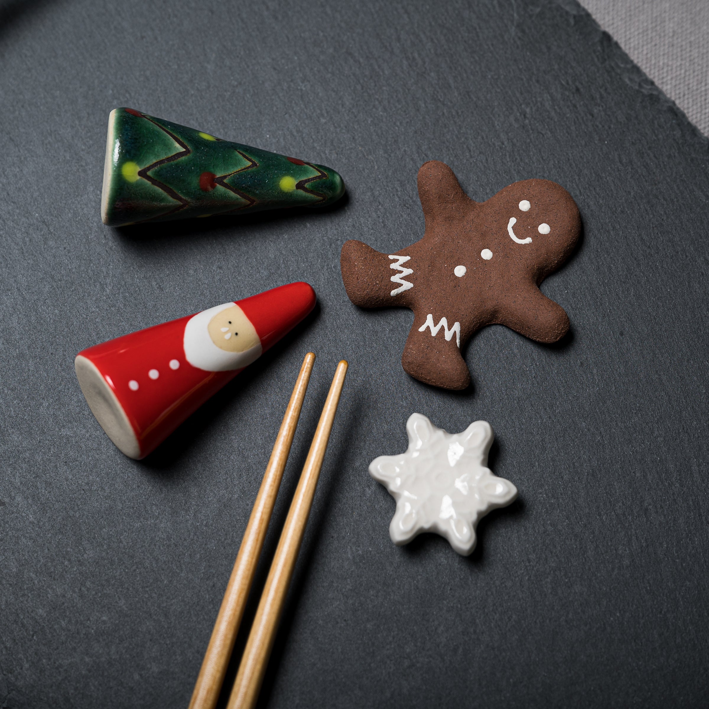 Handmade Snowflake Chopstick Rest - Elegant Japanese Tableware for Sushi, Asian Dining & Home Decor