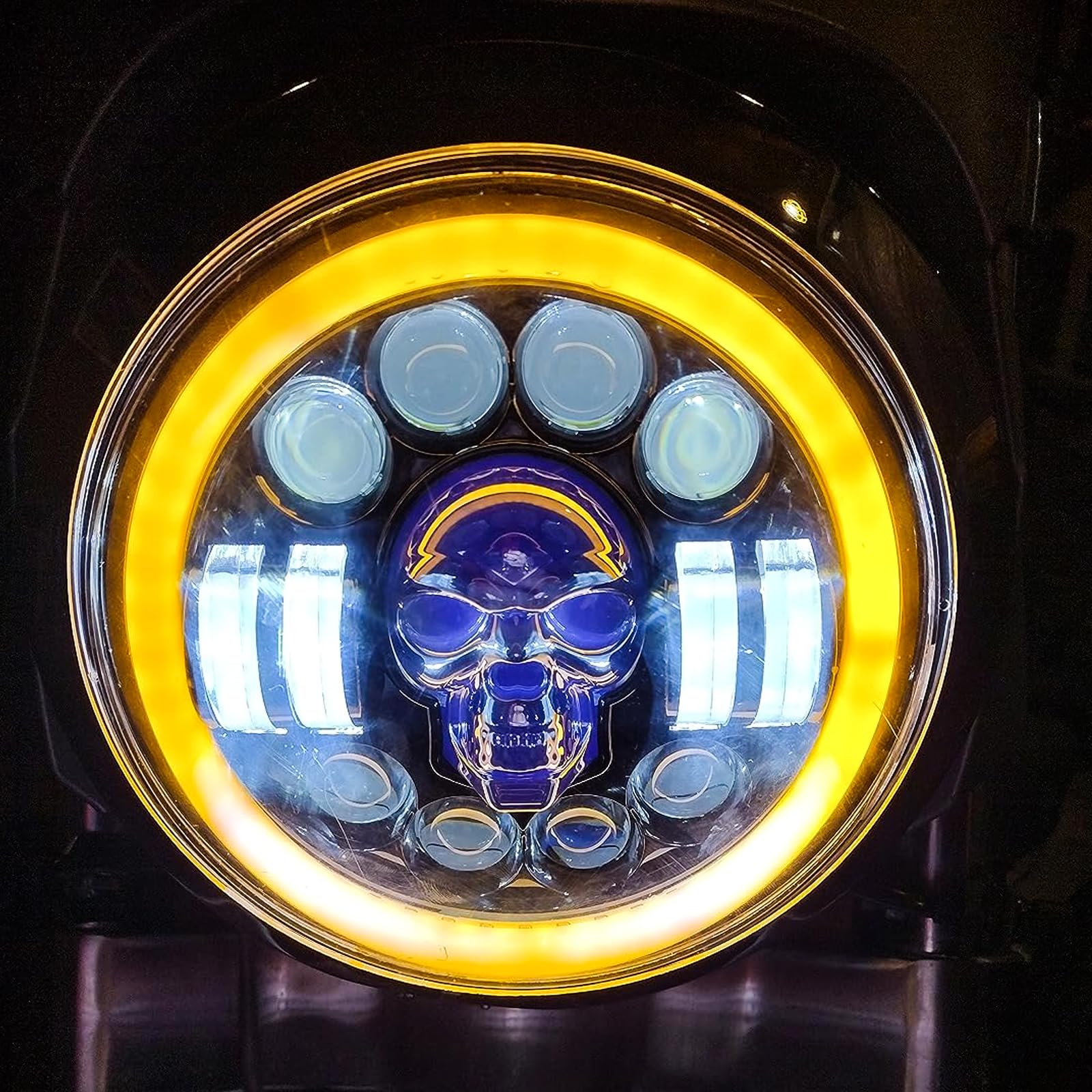 7 Inch LED Headlight for Harley Davidson - Compatible with Street Glide, Road King Special, Electra Glide, Freewheeler, Ultra Classic, Softail Deluxe & Slim - High Brightness Waterproof Motorcycle Headlight for Night Riding & Off-Road Adventures
