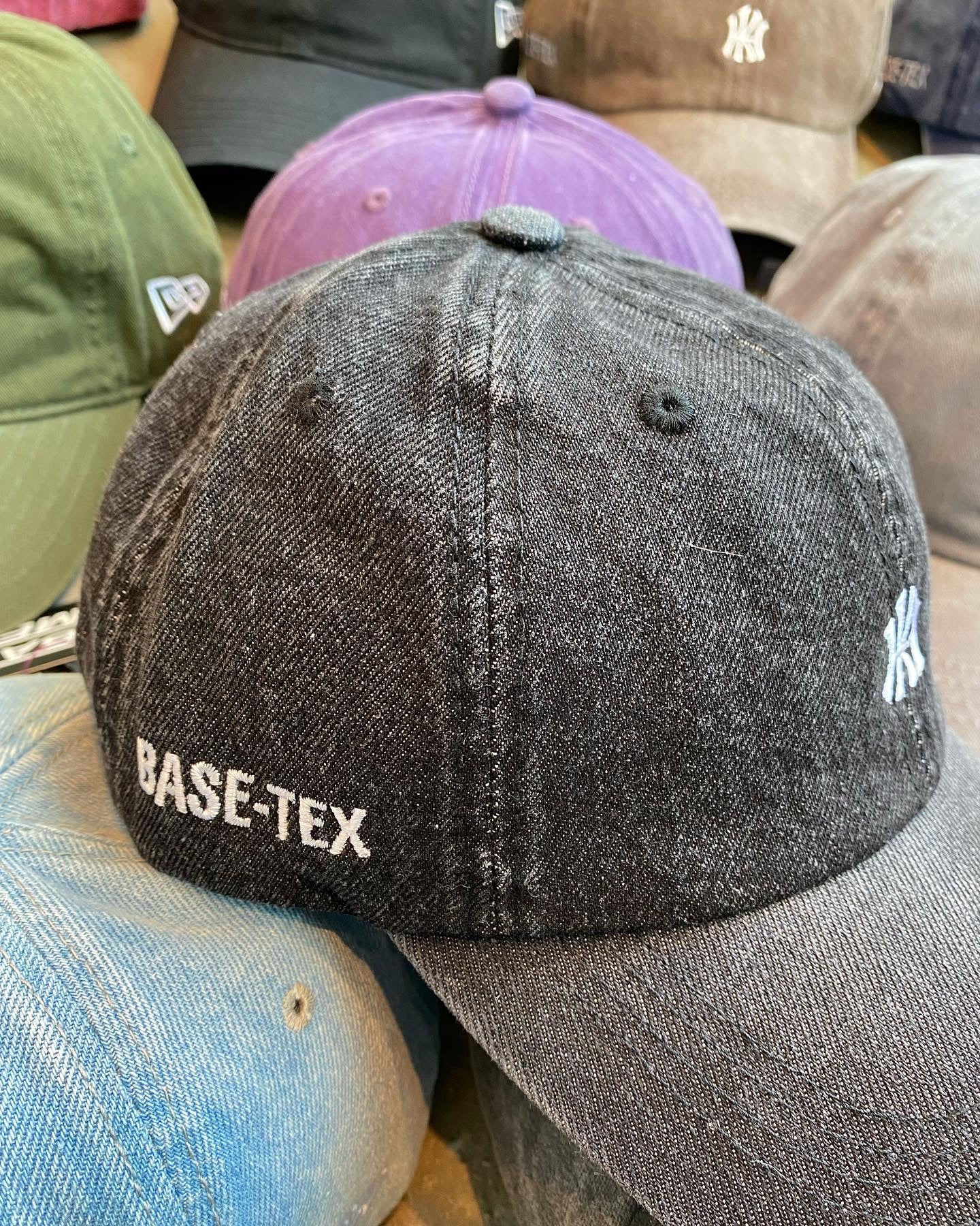 Basement HK CWB 6 Panel Baseball Cap - Adjustable Snapback Hat for Men & Women - Fashion Streetwear Accessories - Perfect for Casual Wear, Sports & Outdoor Activities