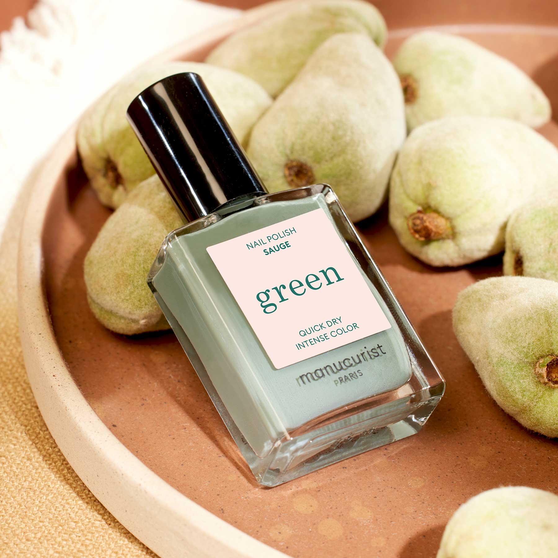 Green Nail Polish - Long Lasting Vegan & Non-Toxic Nail Lacquer - Perfect for Everyday Wear, Parties & Special Occasions
