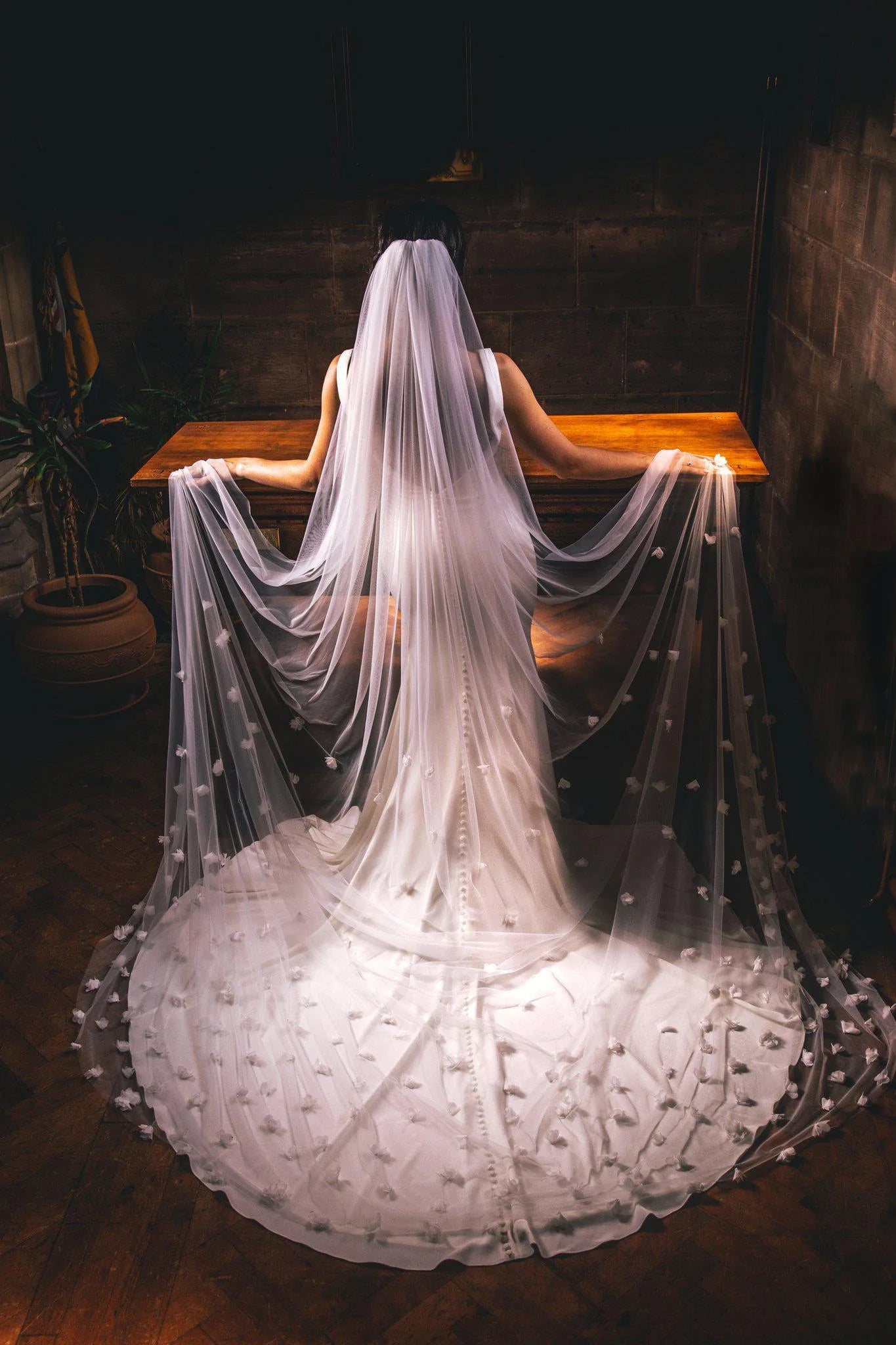 Single Tier Cathedral Length Wedding Veil with 3D Flowers in Ivory - Perfect for Bridal Ceremonies, Wedding Photos & Formal Events