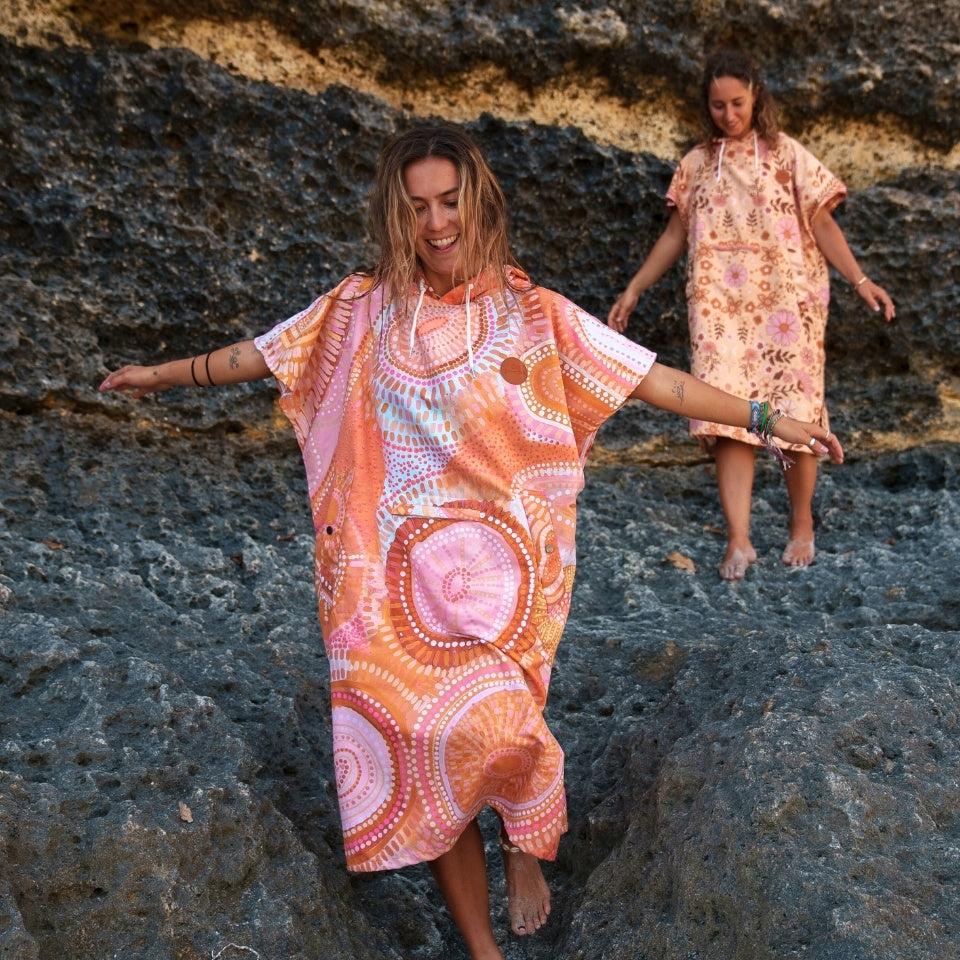 Pleiades Quick-Dry Beach Poncho for Women & Men - Lightweight, Water-Resistant Cover-Up for Swimming, Surfing, and Outdoor Activities