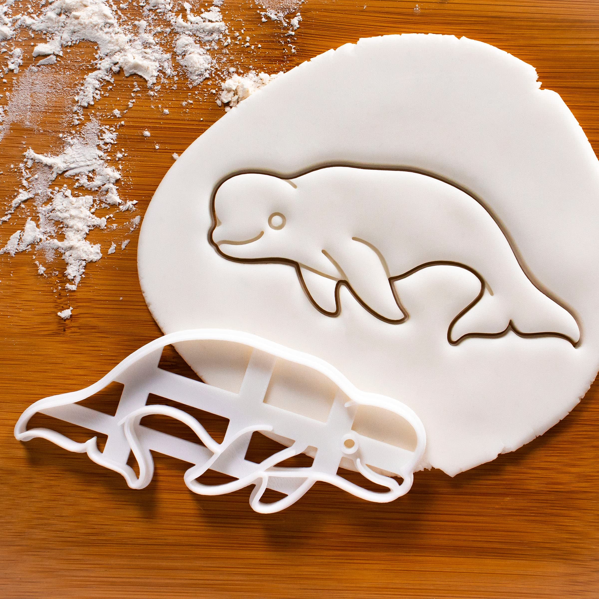 Premium Beluga Whale Cookie Cutter - Stainless Steel Baking Tool for Whale-Themed Cookies, Cakes & Pastries | Perfect for Birthday Parties, Baby Showers & Ocean-Themed Desserts
