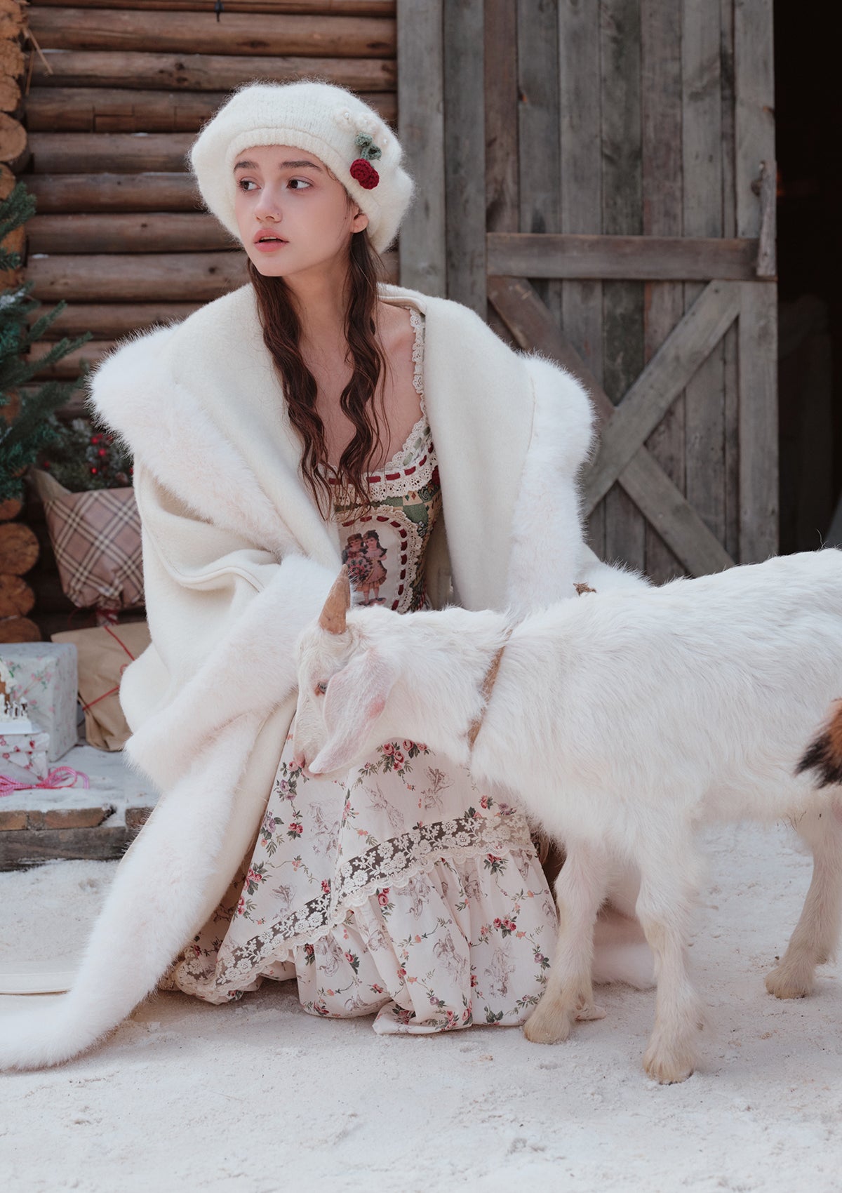 Snow Fox Fantasy Land Coat - Winter Warm Faux Fur Jacket for Women, Cozy Outerwear for Cold Weather - Perfect for Snow Adventures & Outdoor Activities