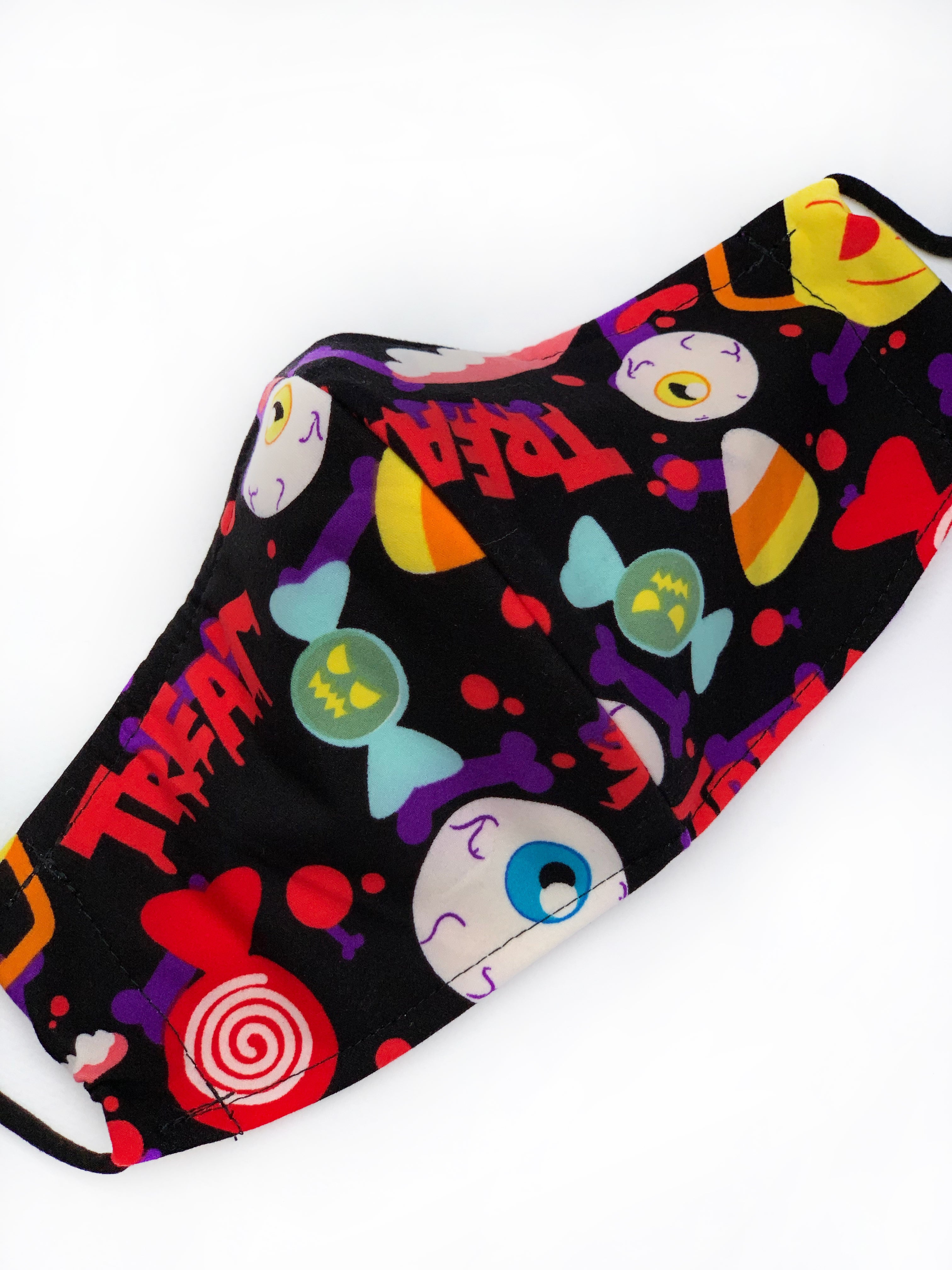 Halloween Trick or Treat Face Mask - Reusable & Breathable Costume Accessory for Kids & Adults - Perfect for Halloween Parties, Trick-or-Treating & Cosplay