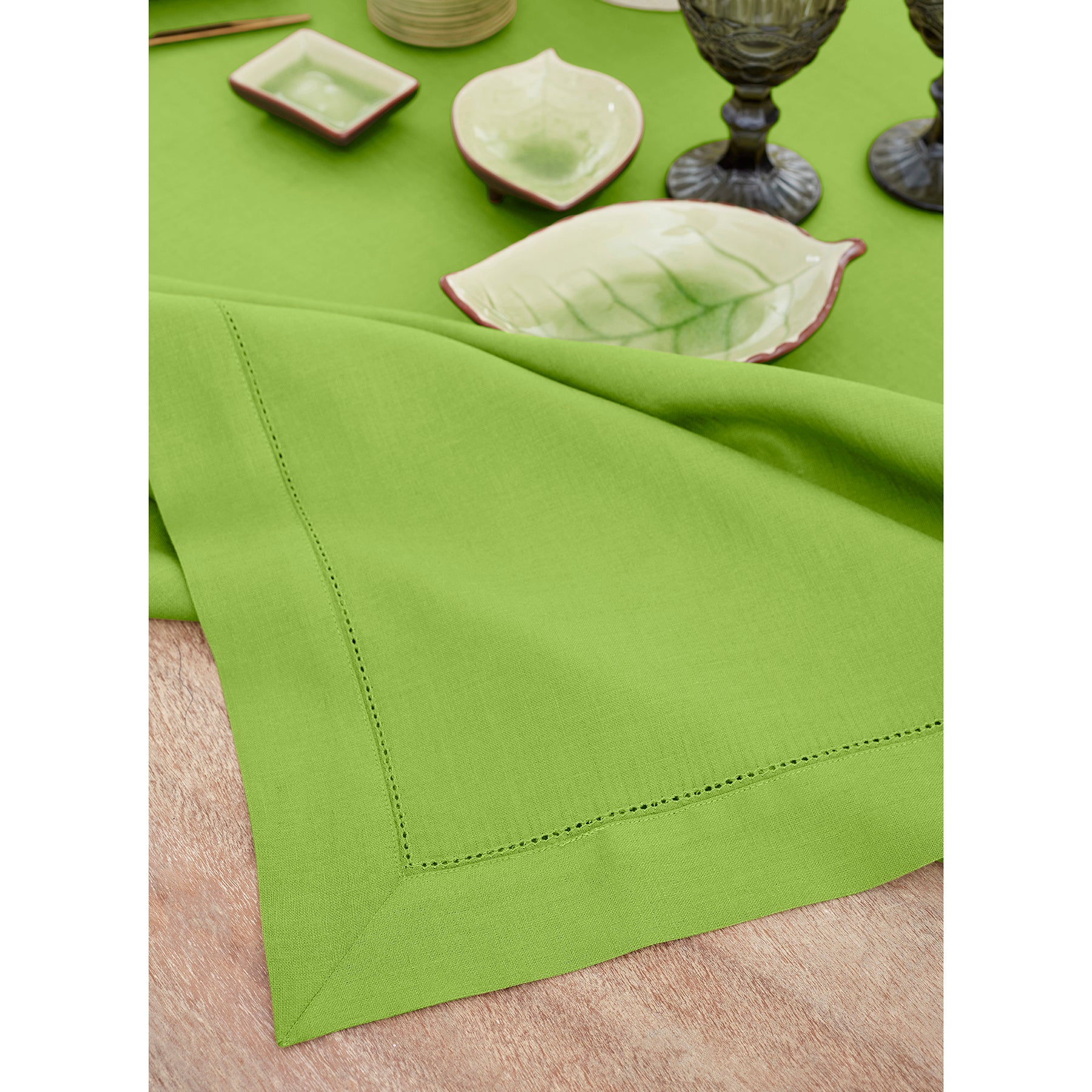 Elegant Classic Hemstitch Tablecloth - Premium Cotton Linen Table Cover for Dining Room, Wedding, Party & Special Occasions