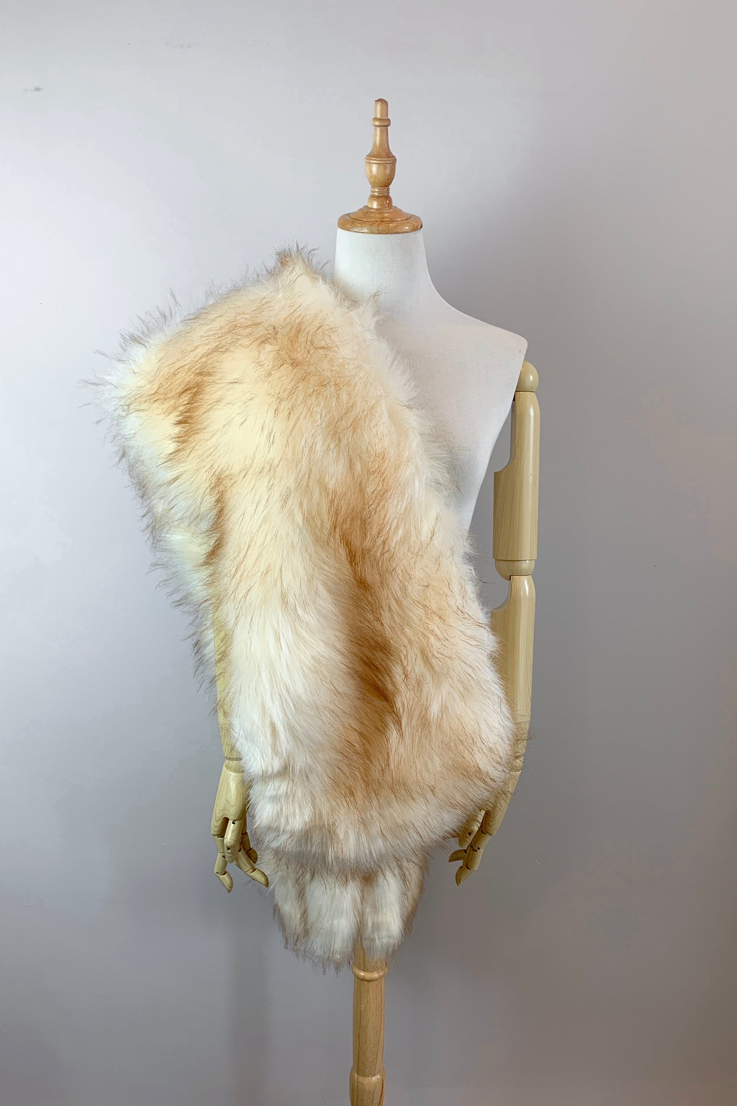 Luxury Champagne Fur Shawl Wrap - Elegant Lilian Cha02 Design for Women | Perfect for Weddings, Parties & Evening Events
