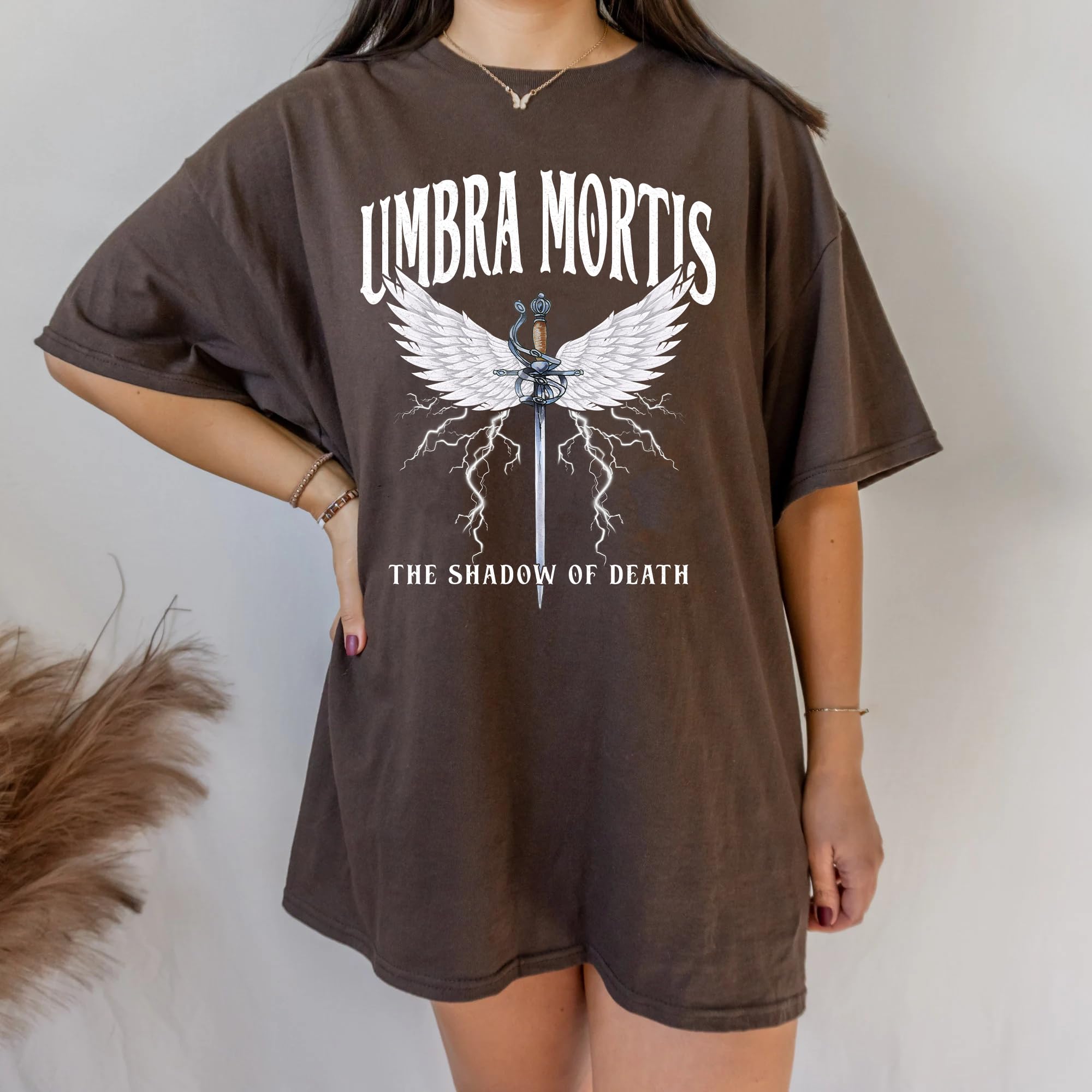 Umbra Mortis The Shadow of Death T-Shirt | ACOMAF Crescent City Sarah J Maas Inspired Graphic Tee - Perfect for Book Lovers, Fantasy Fans & Cosplay