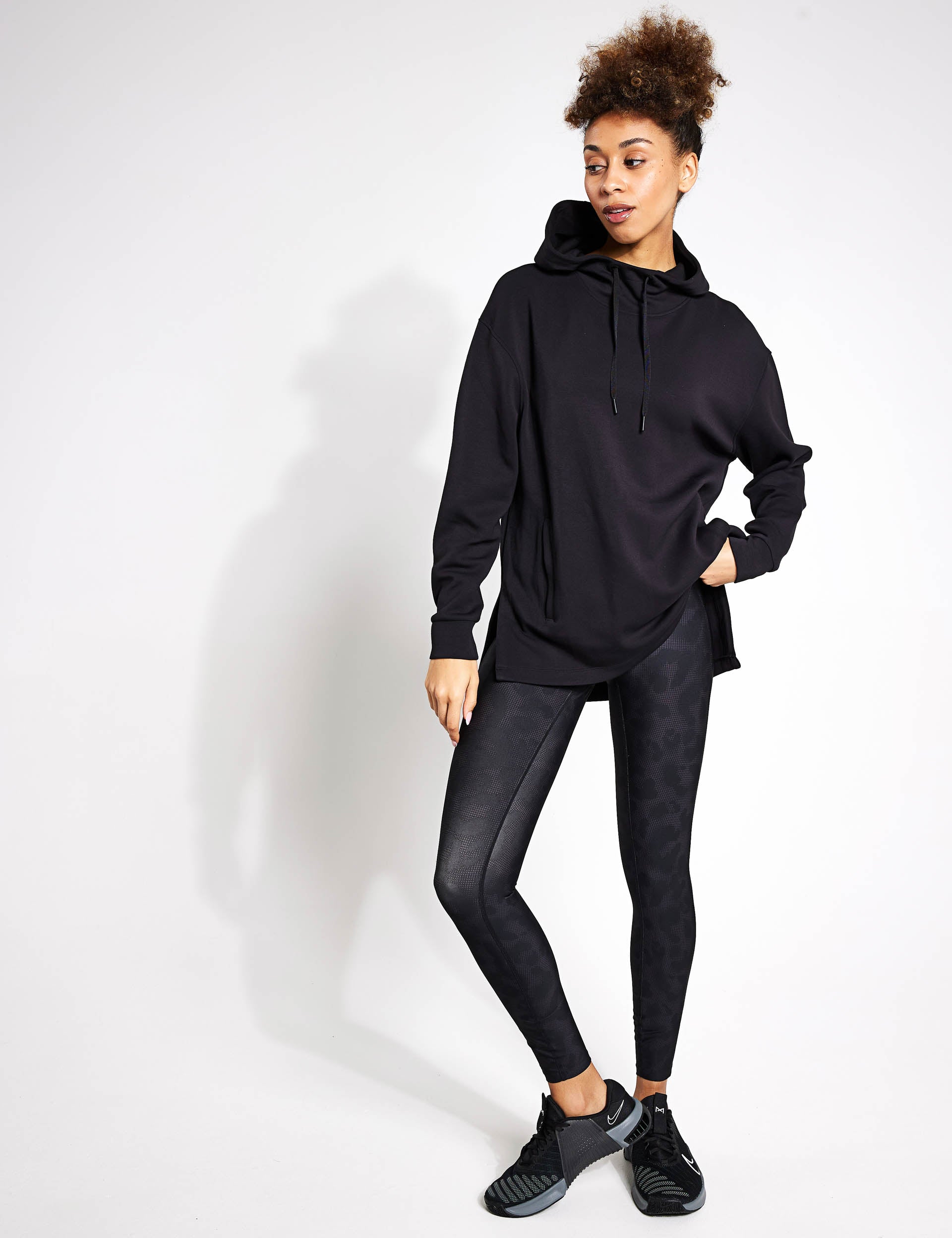 Comfortable Hooded Long Sleeve Yoga Hoodie for Women - Black | Perfect for Yoga, Gym & Lounge Wear