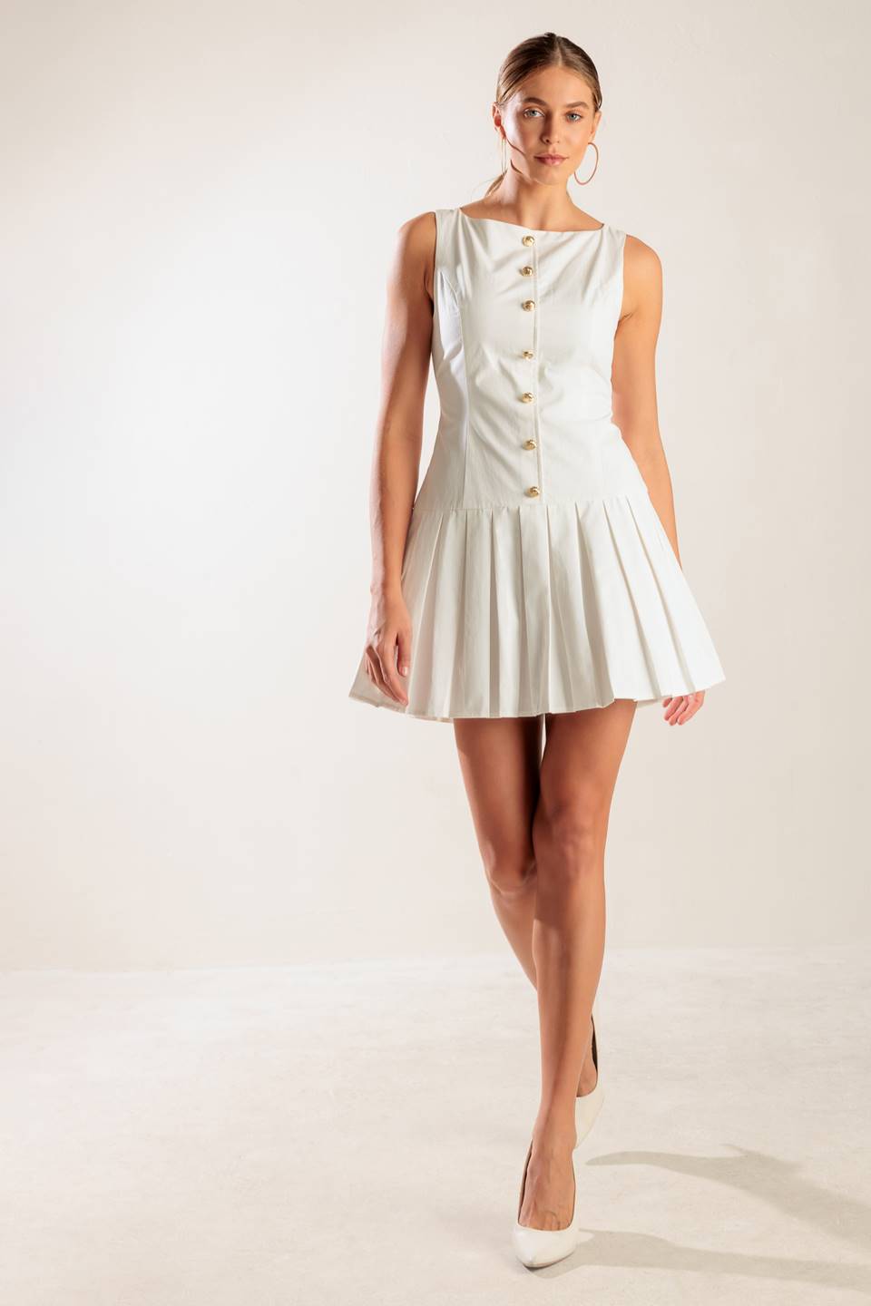 Elegant White Pleated Mini Skirt Dress - Women's Fashion for Parties, Dates & Casual Outings