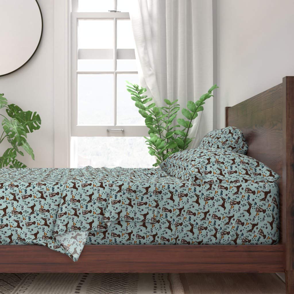 Premium 100% Cotton Twin 3-Piece Sheet Set with German Shorthair Pointer Hiking Dog Breed Print - Breathable Soft Bedding for Dog Lovers, Perfect for Guest Rooms, Cabins & Pet-Friendly Homes