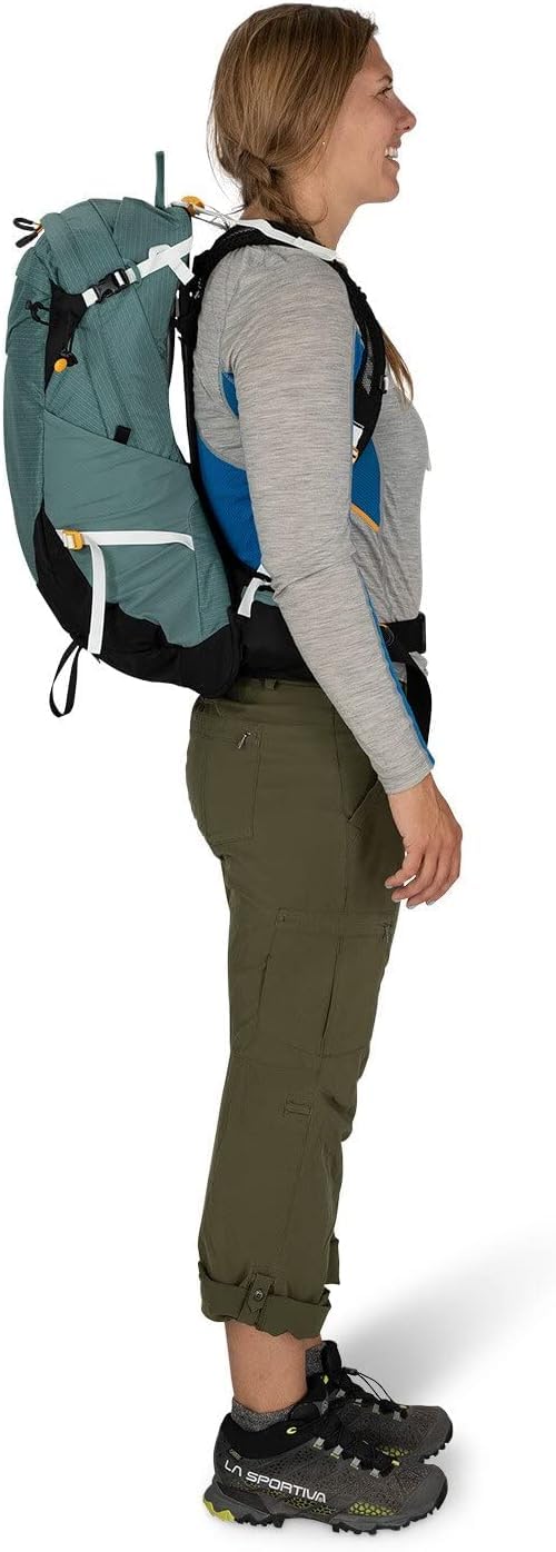 Osprey Sirrus 24L Women's Hiking Backpack - Lightweight & Durable Daypack for Outdoor Adventures, Trekking & Travel | Tunnel Vision Grey
