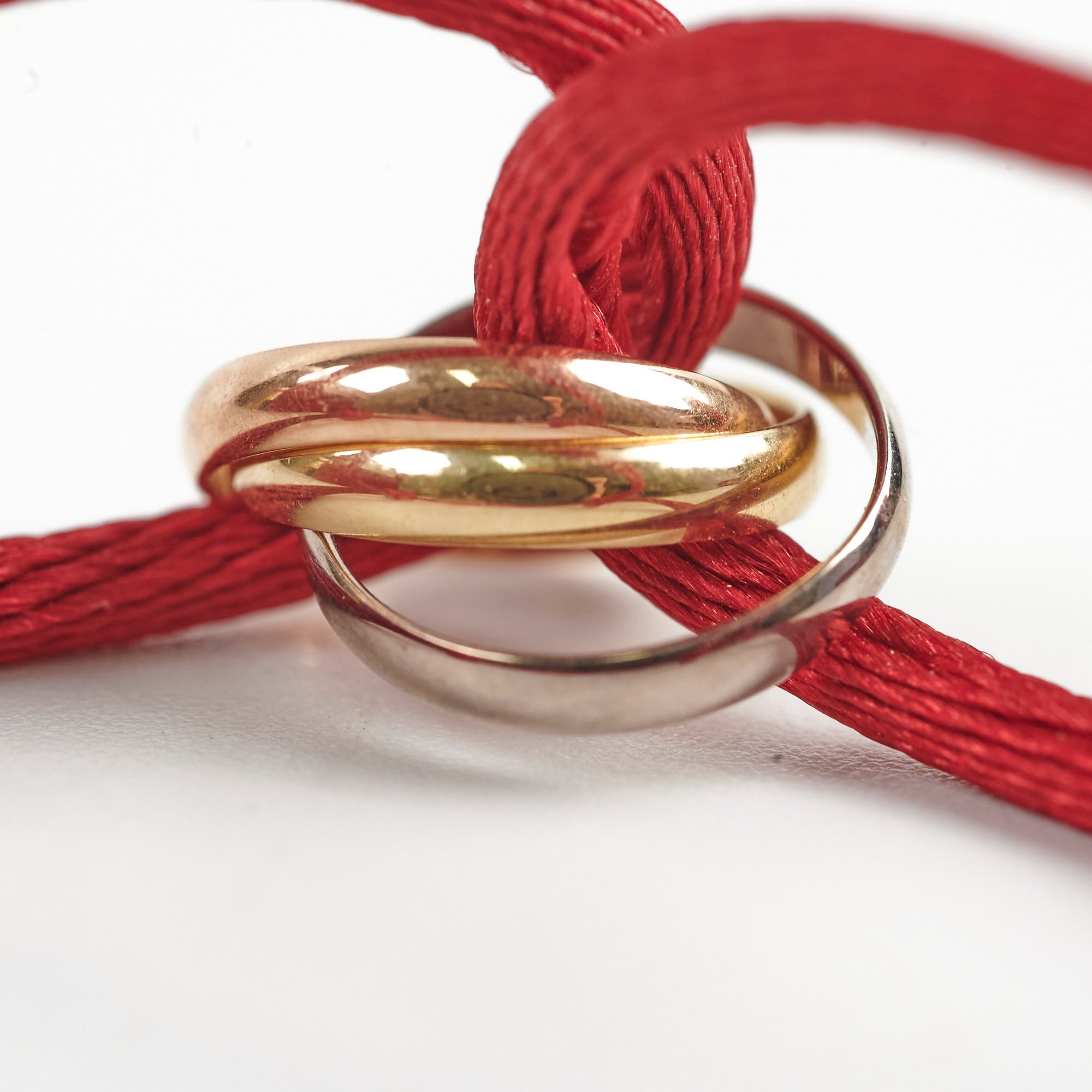 Cartier Trinity Bracelet in Red - 18K Gold Tri-Color Interlocking Rings - Luxury Jewelry Gift for Women - Perfect for Anniversaries, Valentine's Day & Special Occasions