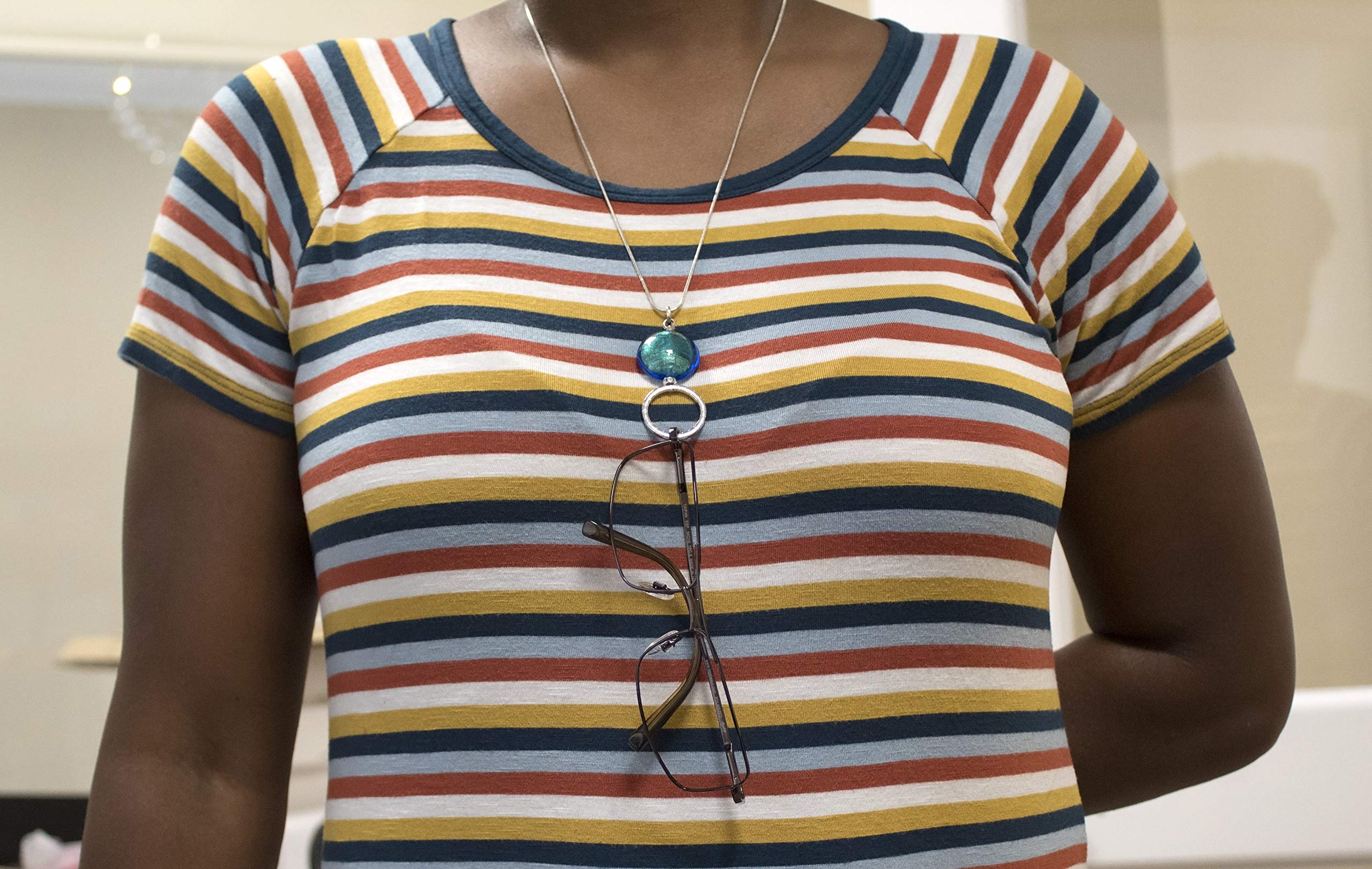 Calabria Skissa Eyeglass Necklace for Women - Stylish Eyeglass Chain & Sunglass Holder with Murano Glass Disc - Perfect for Reading Glasses, Fashion Accessories, and Everyday Use