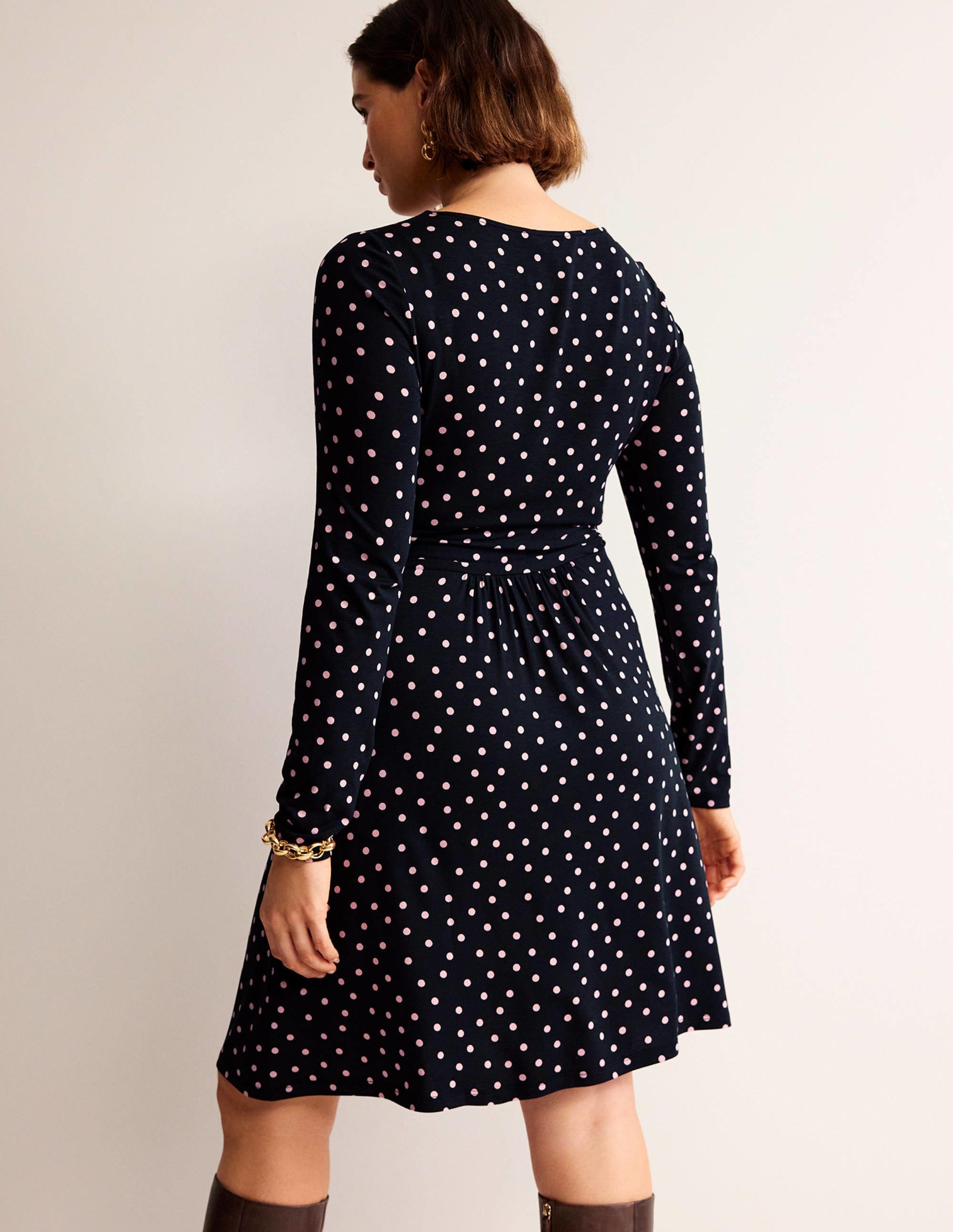 Abigail Jersey Dress in Black and Milkshake with Spot Print - Casual Summer Dress for Women | Perfect for Beach, Vacation and Everyday Wear