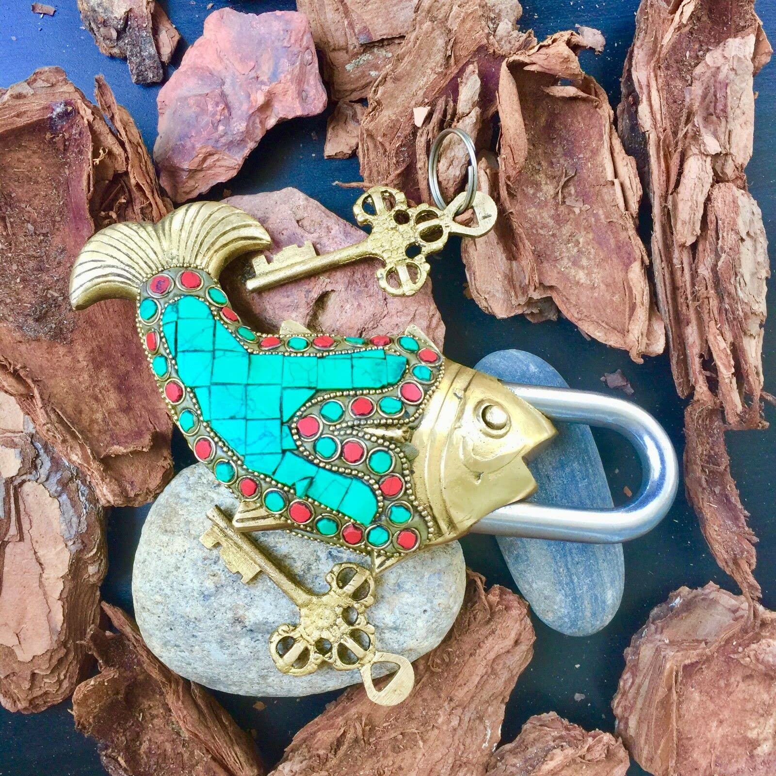 Vintage Brass Padlock with Skeleton Key - Antique Fish Design Working Lock for Home Decor, Jewelry Boxes & Romantic Gifts - Perfect for Weddings, Keepsakes & Vintage Themed Events