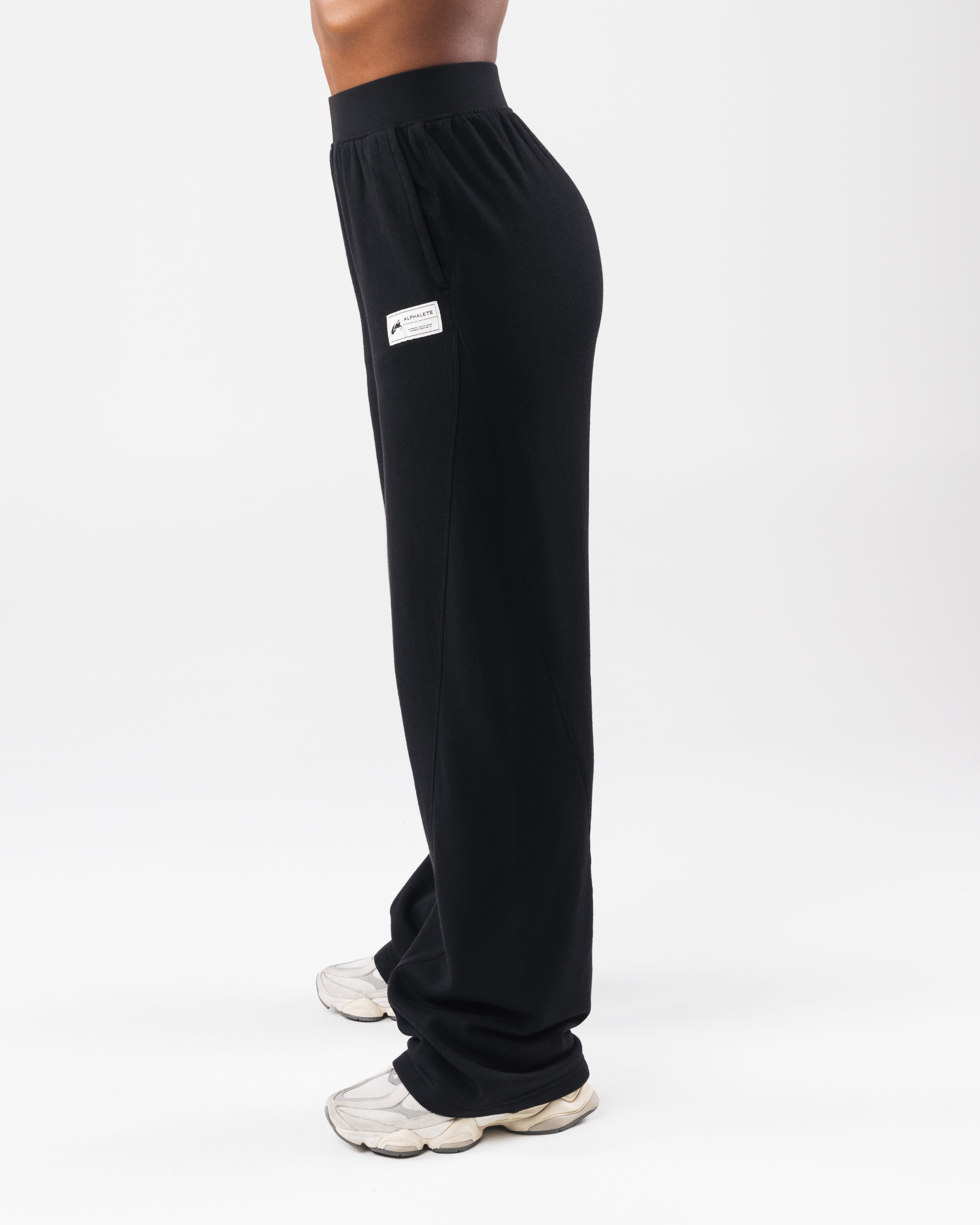 Men's Black Fleece Sweatpants - Soft & Comfortable Joggers for Lounge, Workout & Casual Wear