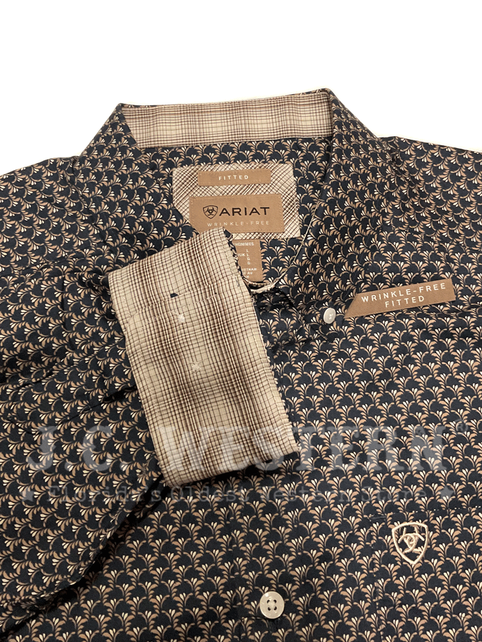 Ariat Men's Wrinkle Free Fields Fitted Shirt - Navy Blue Long Sleeve Casual Button Down for Work, Outdoor & Everyday Wear
