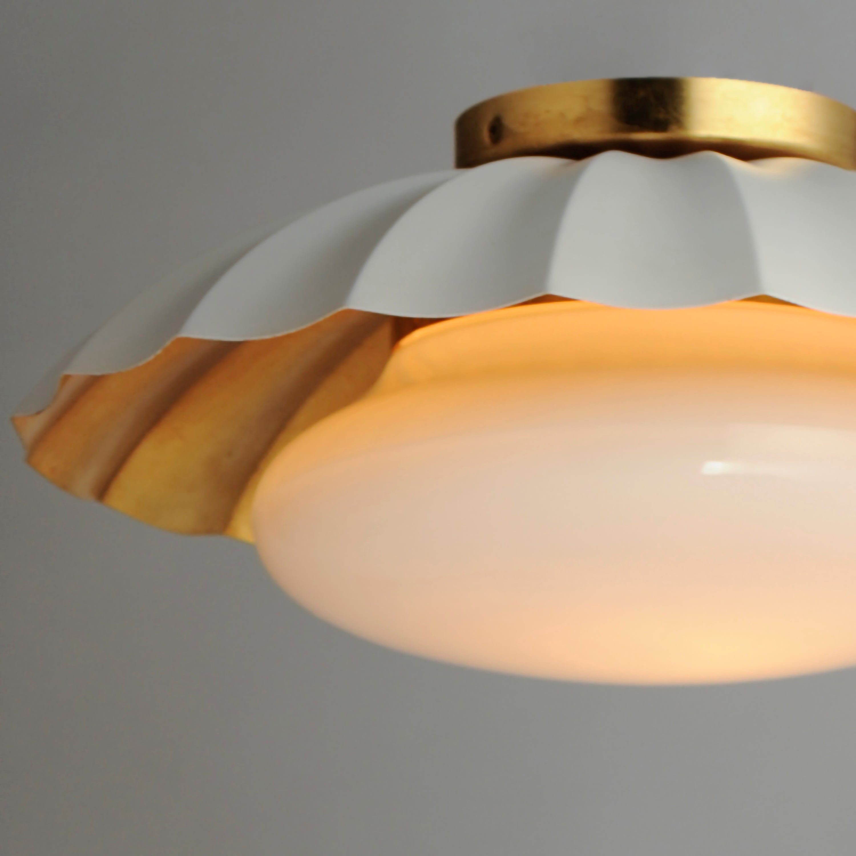 Primula Flush Mount Ceiling Light Fixture - Modern LED Lighting for Bedroom, Living Room, Kitchen & Hallway - Energy Efficient Indoor Ceiling Lamp with Easy Installation