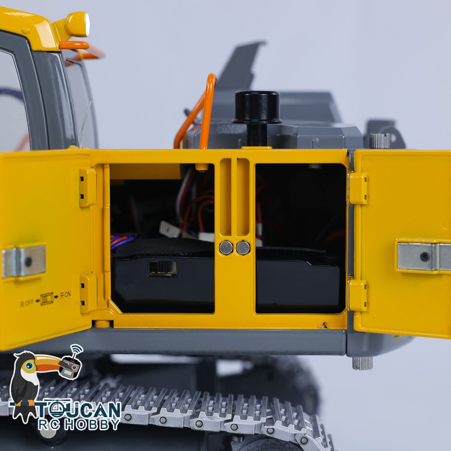 1:14 Scale RC Excavator Toy - Alloy Metal DoubleE E010 EC 160E Remote Control Construction Vehicle | Realistic Engineering Model for Kids & Adults | Outdoor Play, Construction Site Simulation, Birthday Gift for Boys