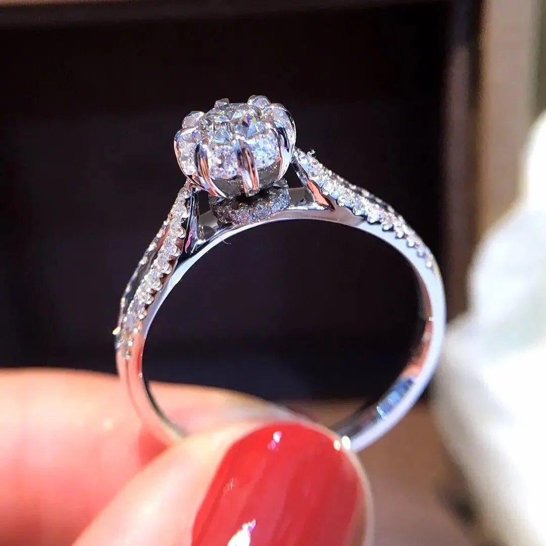 18K Gold Natural Diamond Ring - Classic Elegant Gemstone Jewelry for Women | Perfect for Weddings, Parties & Special Occasions | Trendy Fine Jewelry 2023