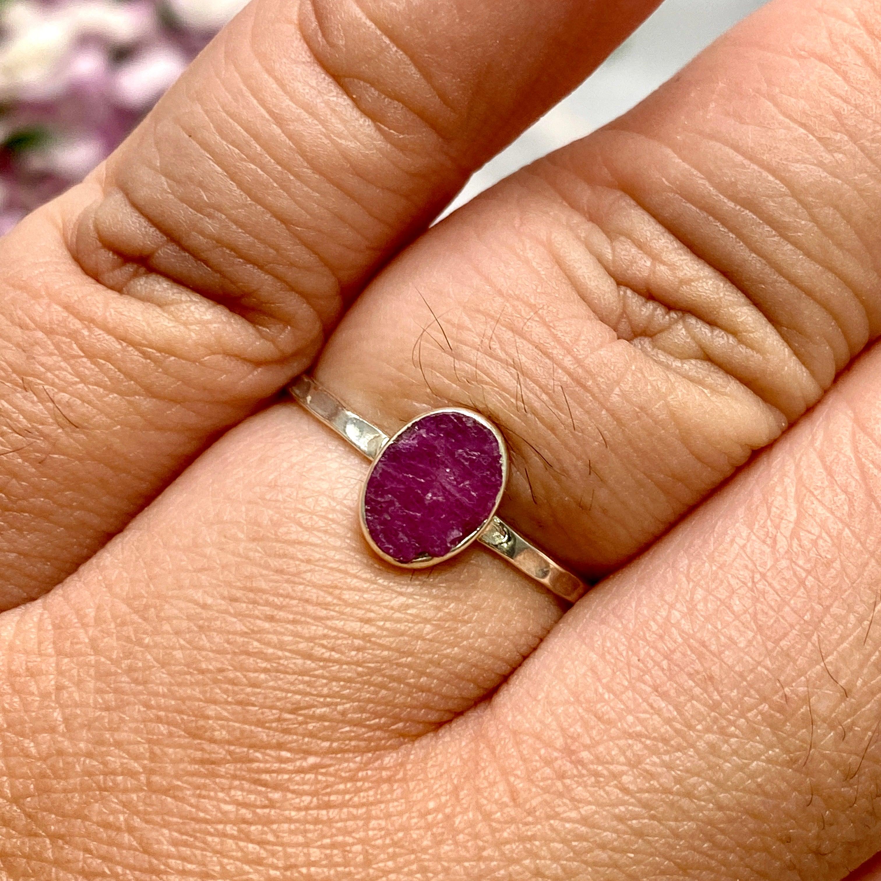 Ruby Raw Oval Fine Banded Ring KRGJ2634 - Minimalist Dainty Stacking Ring for Women, Handmade Jewelry Gift for Her - Perfect for Everyday Wear, Date Nights & Special Occasions