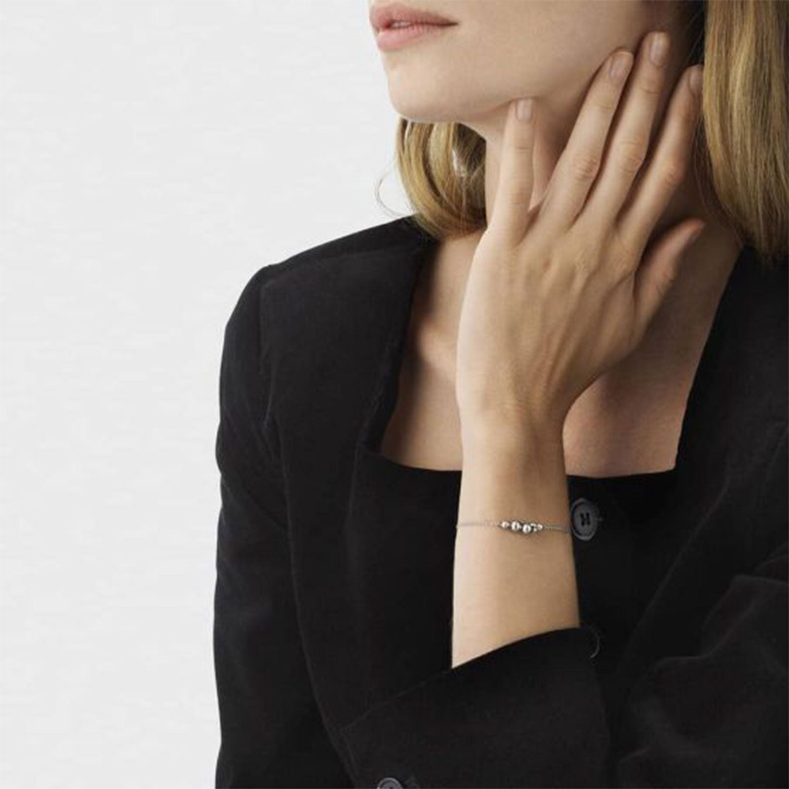 Georg Jensen MOONLIGHT GRAPES Sterling Silver Chain Bracelet 20001205 - Elegant Jewelry Gift for Women, Perfect for Weddings & Special Occasions