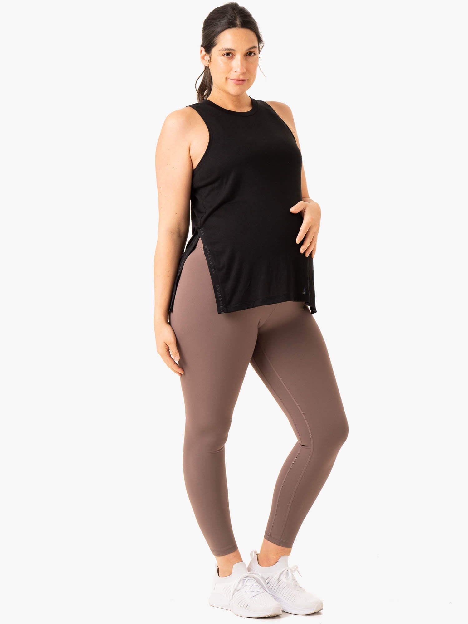 Active Bump Tank Top - Women's Workout Shirt for Gym & Running - Breathable & Moisture-Wicking - Black - Perfect for Yoga, Fitness & Outdoor Activities