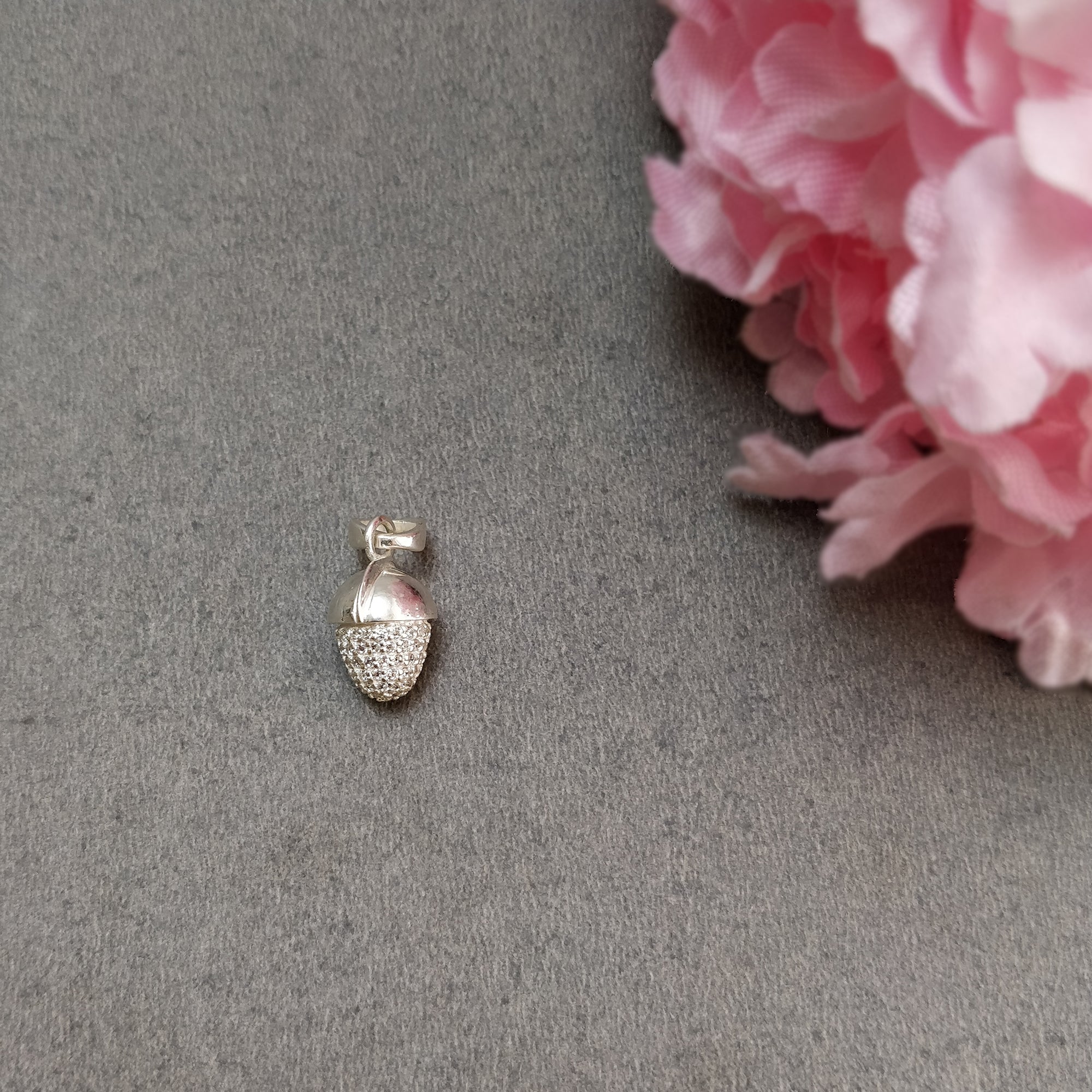 5.00gms Sterling Silver Cubic Zirconia Pendant - Mini Bullet & Leaf Loop Design | Elegant Jewelry Gift for Women | Perfect for Birthdays, Anniversaries & Special Occasions